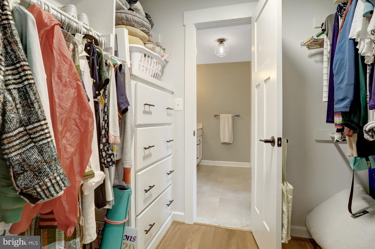 22 W DEL RAY AVE, ALEXANDRIA, Virginia 22301, 4 Bedrooms Bedrooms, ,3 BathroomsBathrooms,Residential,For sale,22 W DEL RAY AVE,VAAX2044212 MLS # VAAX2044212