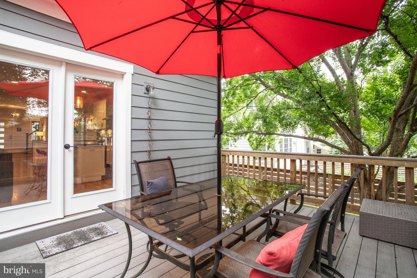 22 W DEL RAY AVE, ALEXANDRIA, Virginia 22301, 4 Bedrooms Bedrooms, ,3 BathroomsBathrooms,Residential,For sale,22 W DEL RAY AVE,VAAX2044212 MLS # VAAX2044212