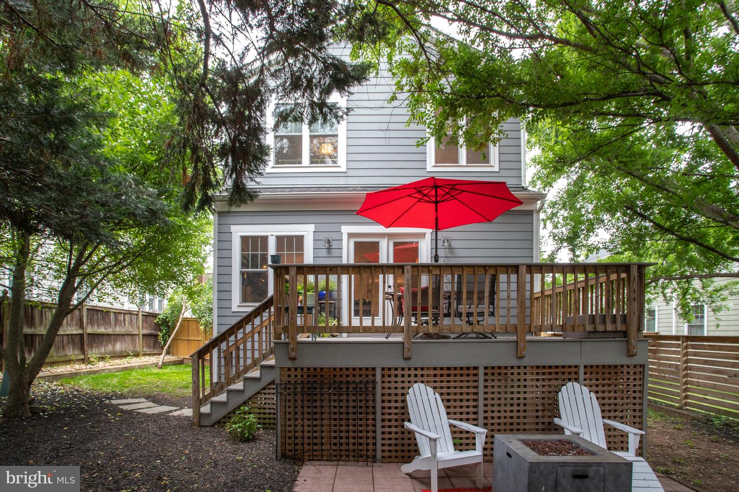 22 W DEL RAY AVE, ALEXANDRIA, Virginia 22301, 4 Bedrooms Bedrooms, ,3 BathroomsBathrooms,Residential,For sale,22 W DEL RAY AVE,VAAX2044212 MLS # VAAX2044212