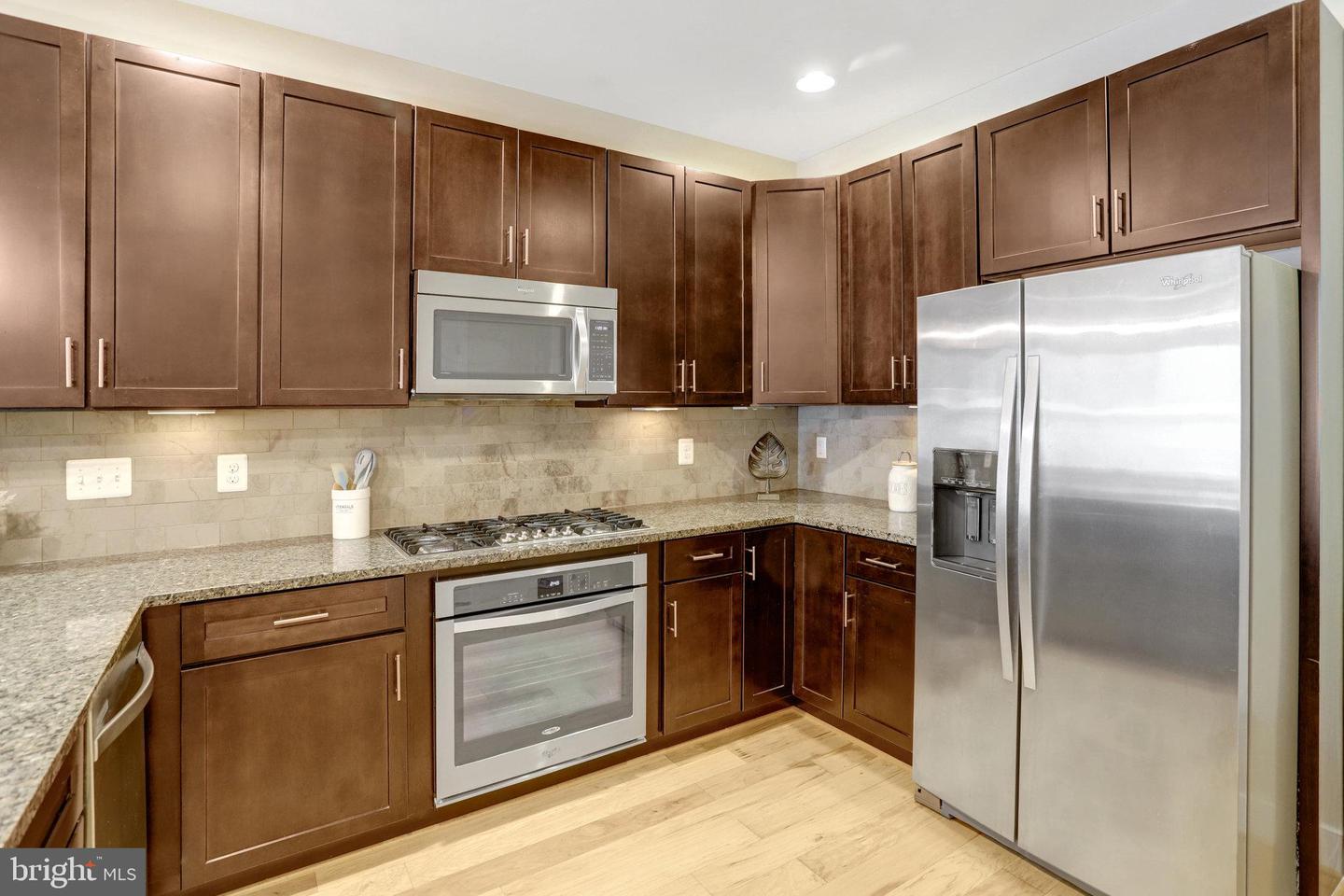 2205 RICHMOND HWY #101, ALEXANDRIA, Virginia 22301, 3 Bedrooms Bedrooms, ,2 BathroomsBathrooms,Residential,For sale,2205 RICHMOND HWY #101,VAAX2044232 MLS # VAAX2044232