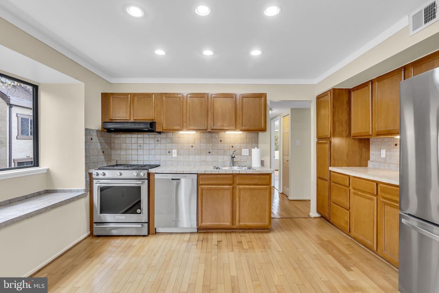 1665 PARKCREST CIR #5C/201, RESTON, Virginia 20190, 2 Bedrooms Bedrooms, ,1 BathroomBathrooms,Residential,For sale,1665 PARKCREST CIR #5C/201,VAFX2235322 MLS # VAFX2235322