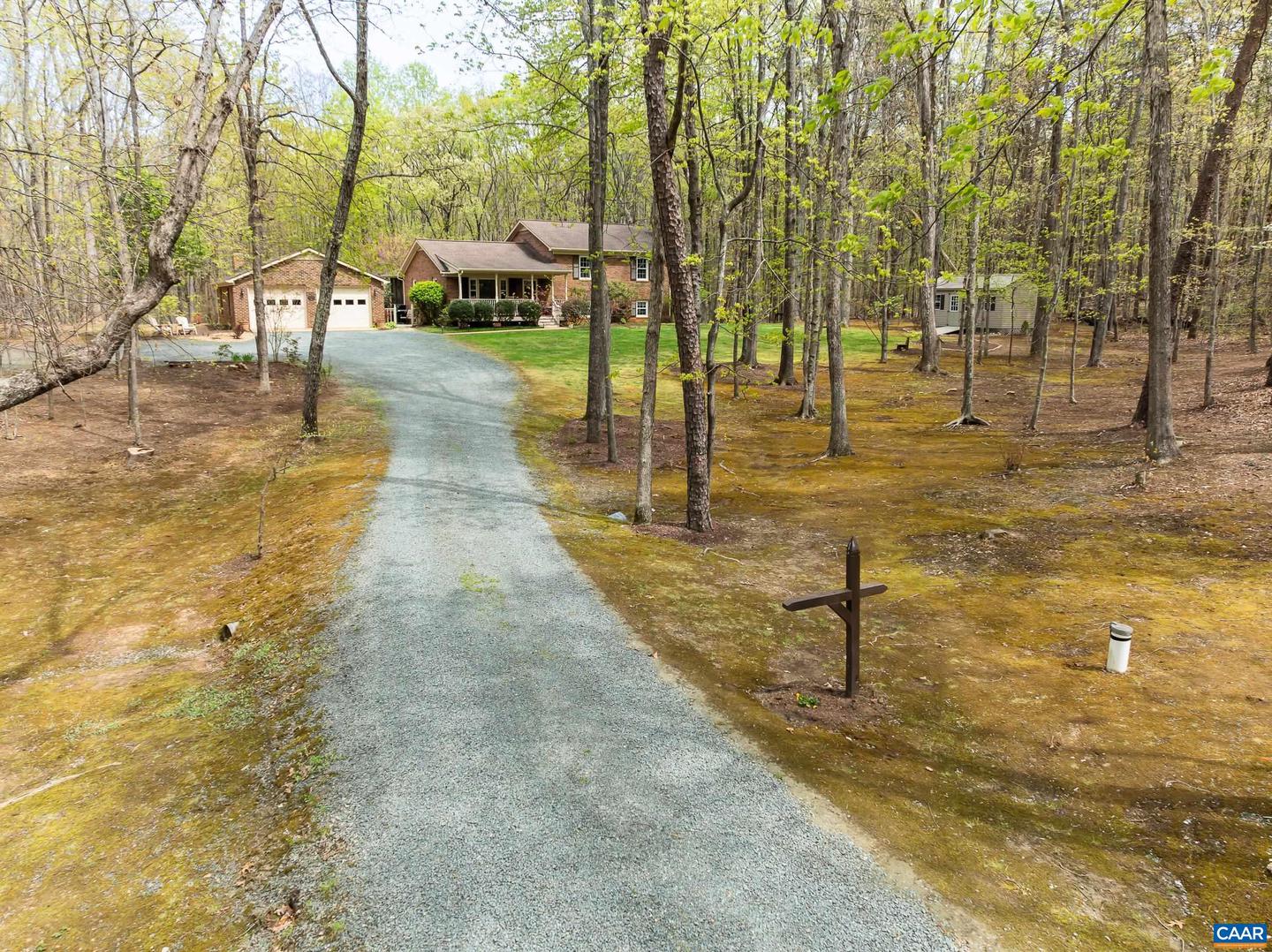 4045 BUCK ISLAND RD, CHARLOTTESVILLE, Virginia 22902, 4 Bedrooms Bedrooms, ,3 BathroomsBathrooms,Residential,For sale,4045 BUCK ISLAND RD,663493 MLS # 663493