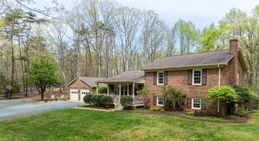 4045 BUCK ISLAND RD, CHARLOTTESVILLE, Virginia 22902, 4 Bedrooms Bedrooms, ,3 BathroomsBathrooms,Residential,For sale,4045 BUCK ISLAND RD,663493 MLS # 663493