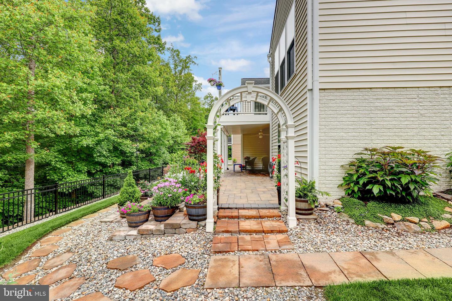 84 BATTERY POINT DR, FREDERICKSBURG, Virginia 22406, 2 Bedrooms Bedrooms, ,2 BathroomsBathrooms,Residential,For sale,84 BATTERY POINT DR,VAST2038150 MLS # VAST2038150