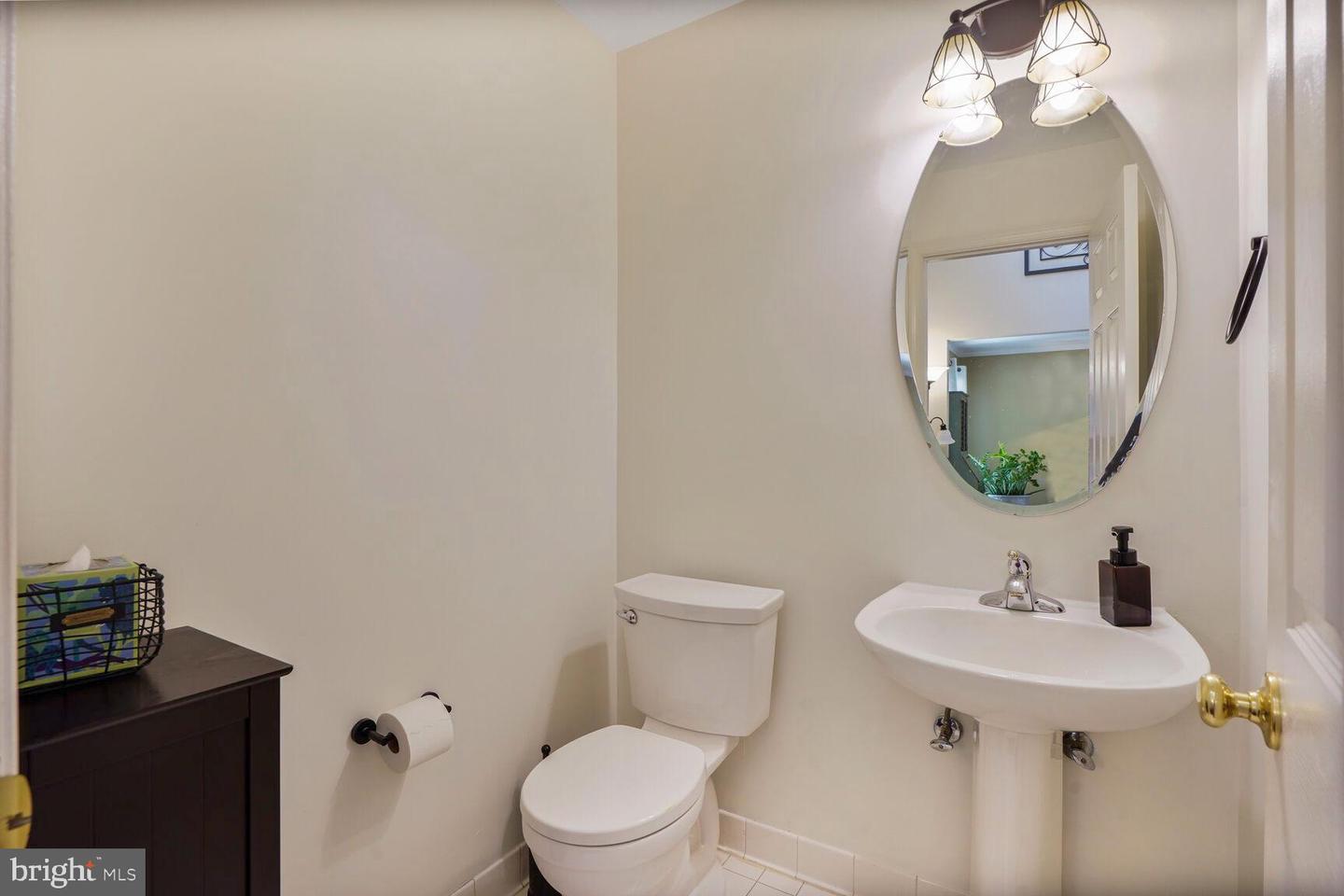 20338 SNOWPOINT PL, ASHBURN, Virginia 20147, 5 Bedrooms Bedrooms, ,3 BathroomsBathrooms,Residential,For sale,20338 SNOWPOINT PL,VALO2094708 MLS # VALO2094708