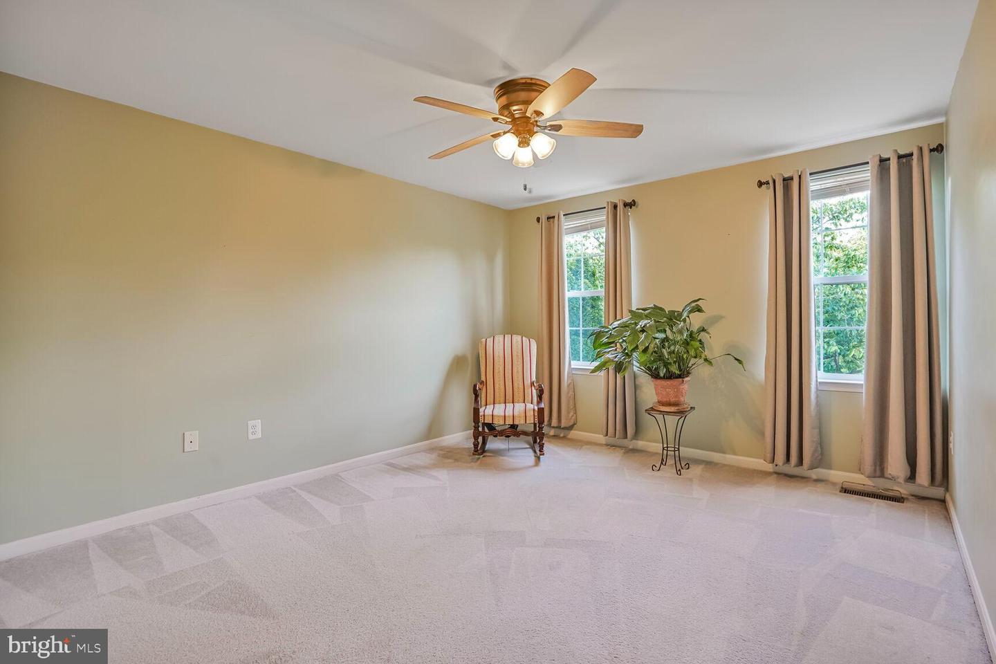 20338 SNOWPOINT PL, ASHBURN, Virginia 20147, 5 Bedrooms Bedrooms, ,3 BathroomsBathrooms,Residential,For sale,20338 SNOWPOINT PL,VALO2094708 MLS # VALO2094708