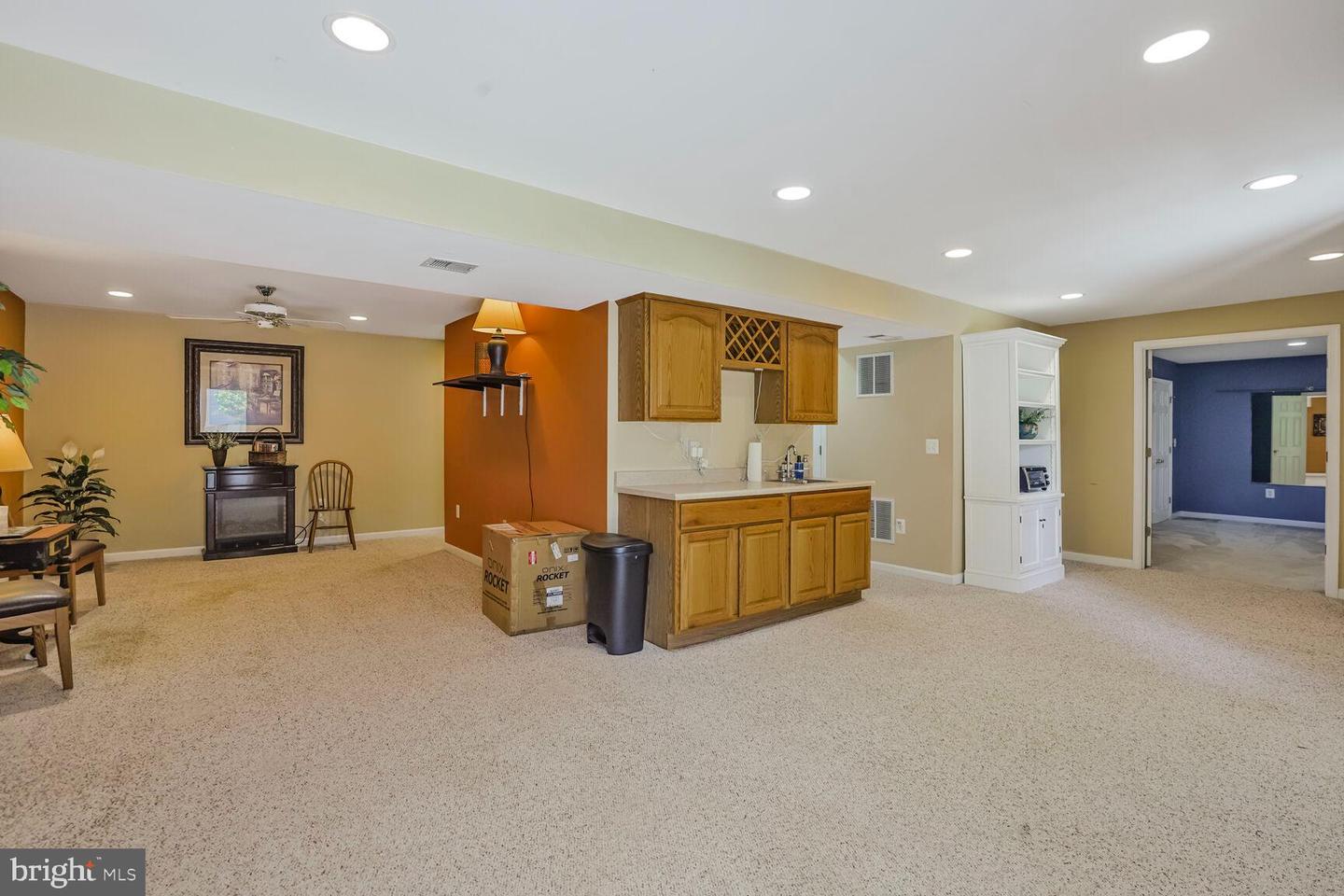 20338 SNOWPOINT PL, ASHBURN, Virginia 20147, 5 Bedrooms Bedrooms, ,3 BathroomsBathrooms,Residential,For sale,20338 SNOWPOINT PL,VALO2094708 MLS # VALO2094708