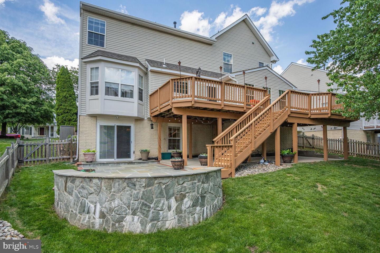 20338 SNOWPOINT PL, ASHBURN, Virginia 20147, 5 Bedrooms Bedrooms, ,3 BathroomsBathrooms,Residential,For sale,20338 SNOWPOINT PL,VALO2094708 MLS # VALO2094708