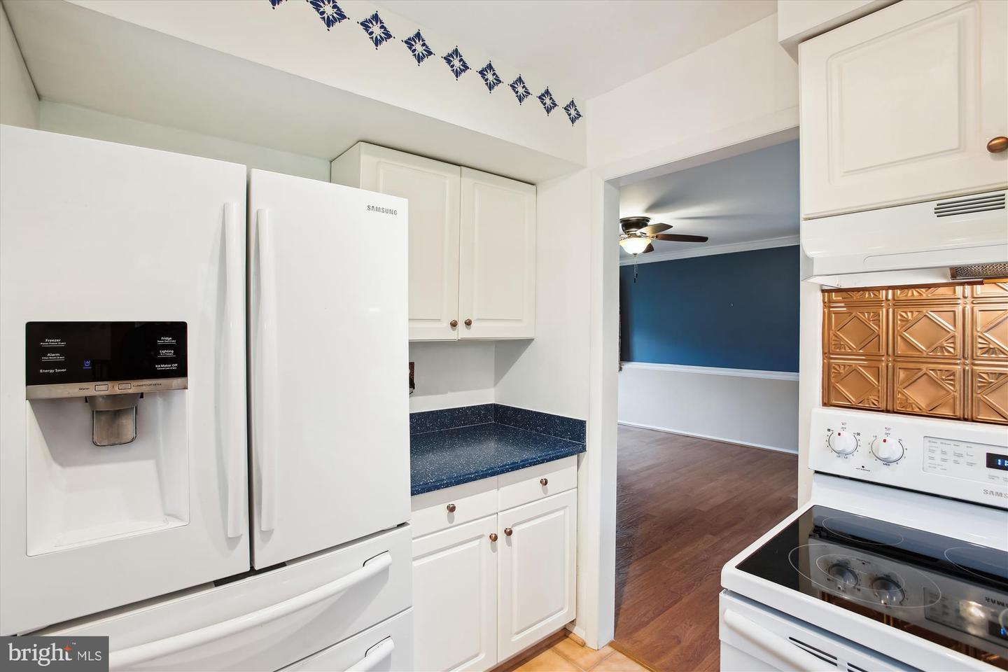 4129 MEADOW HILL LN, FAIRFAX, Virginia 22033, 4 Bedrooms Bedrooms, ,2 BathroomsBathrooms,Residential,For sale,4129 MEADOW HILL LN,VAFX2236748 MLS # VAFX2236748
