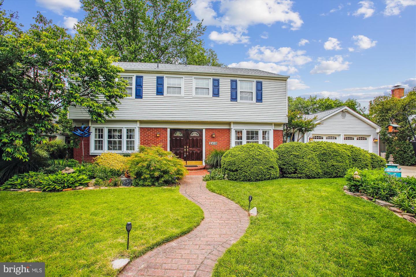 4129 MEADOW HILL LN, FAIRFAX, Virginia 22033, 4 Bedrooms Bedrooms, ,2 BathroomsBathrooms,Residential,For sale,4129 MEADOW HILL LN,VAFX2236748 MLS # VAFX2236748