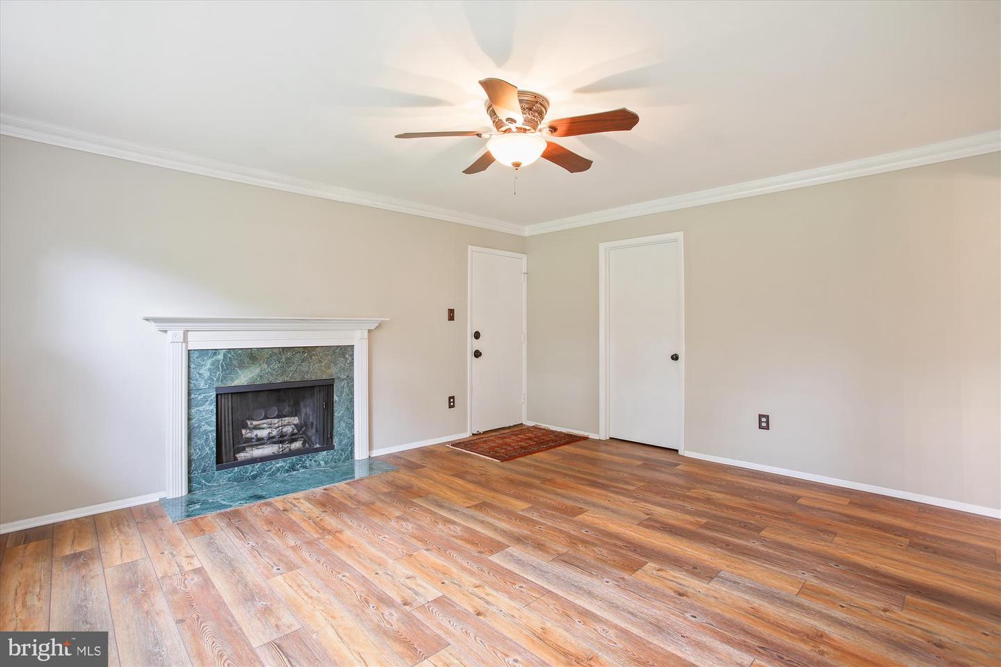 4129 MEADOW HILL LN, FAIRFAX, Virginia 22033, 4 Bedrooms Bedrooms, ,2 BathroomsBathrooms,Residential,For sale,4129 MEADOW HILL LN,VAFX2236748 MLS # VAFX2236748