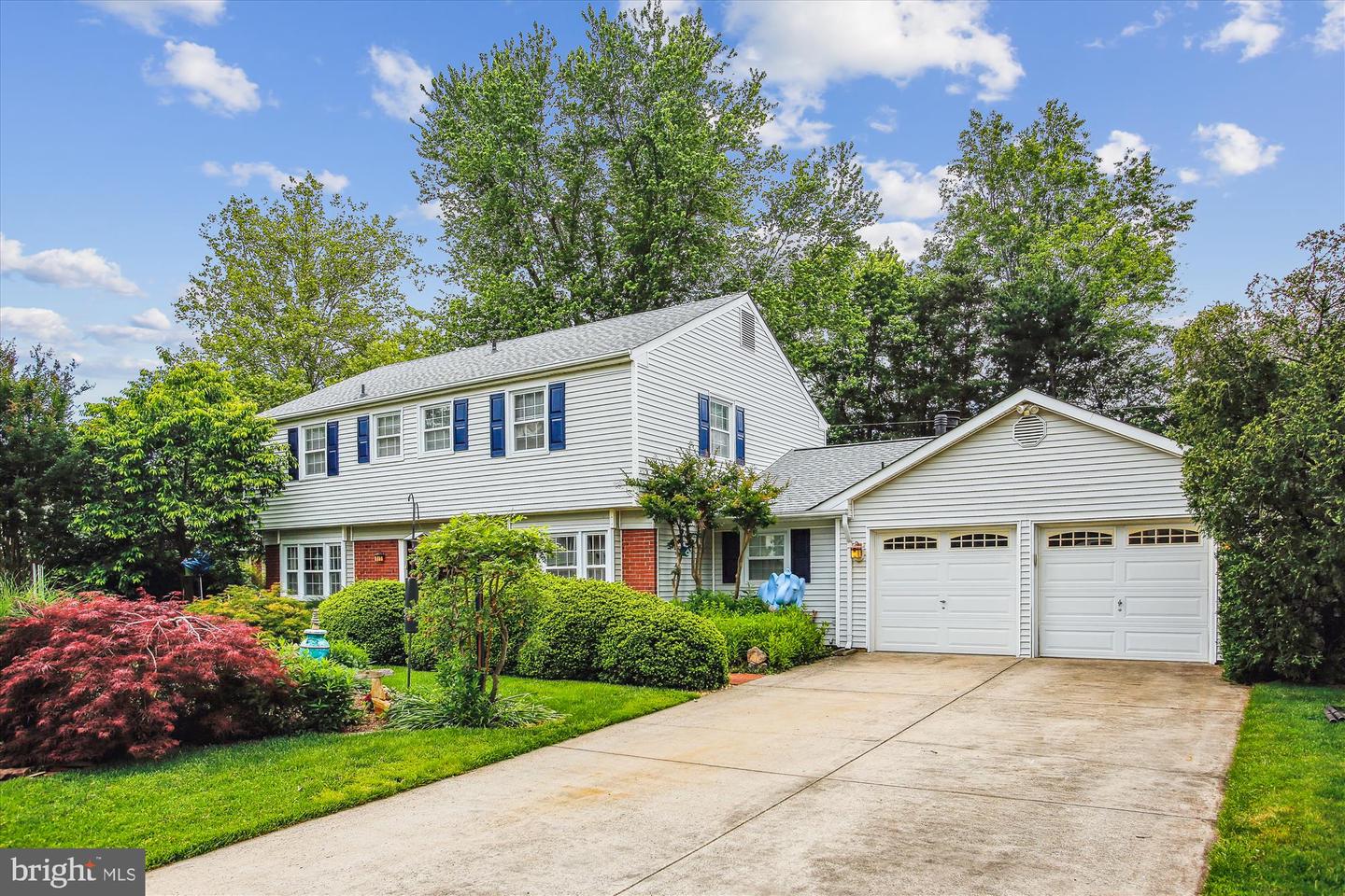 4129 MEADOW HILL LN, FAIRFAX, Virginia 22033, 4 Bedrooms Bedrooms, ,2 BathroomsBathrooms,Residential,For sale,4129 MEADOW HILL LN,VAFX2236748 MLS # VAFX2236748