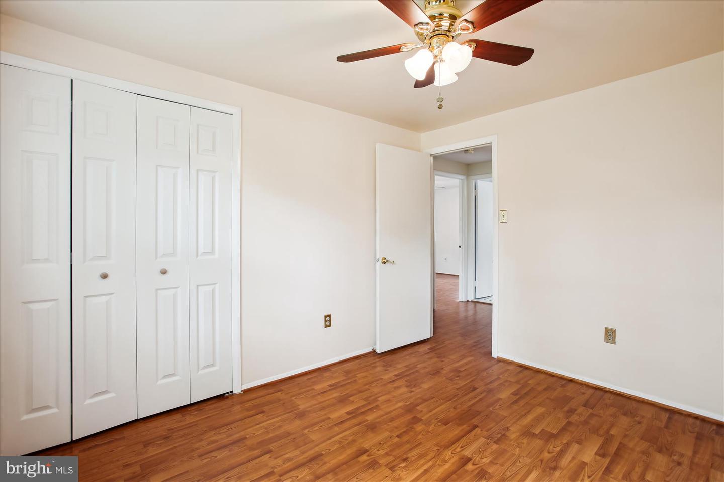 4129 MEADOW HILL LN, FAIRFAX, Virginia 22033, 4 Bedrooms Bedrooms, ,2 BathroomsBathrooms,Residential,For sale,4129 MEADOW HILL LN,VAFX2236748 MLS # VAFX2236748