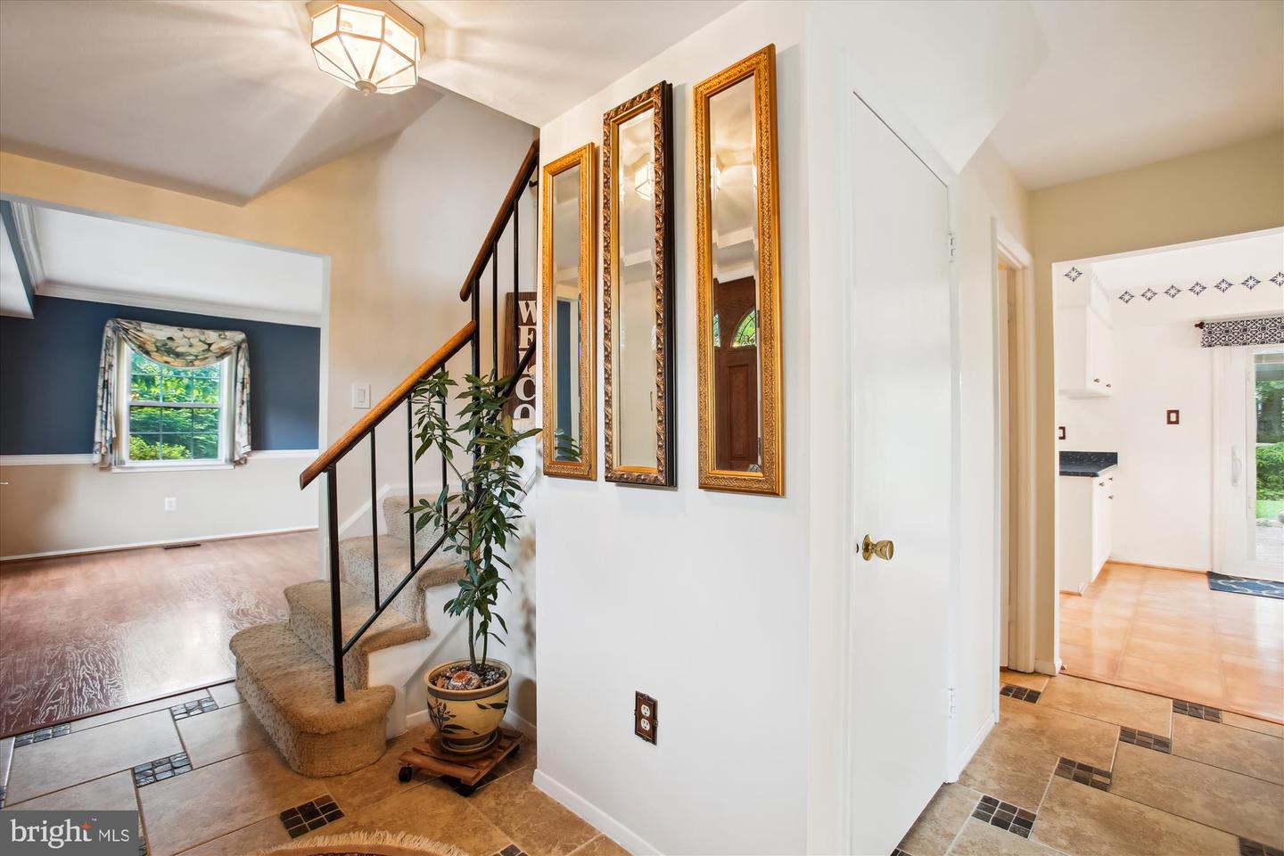 4129 MEADOW HILL LN, FAIRFAX, Virginia 22033, 4 Bedrooms Bedrooms, ,2 BathroomsBathrooms,Residential,For sale,4129 MEADOW HILL LN,VAFX2236748 MLS # VAFX2236748