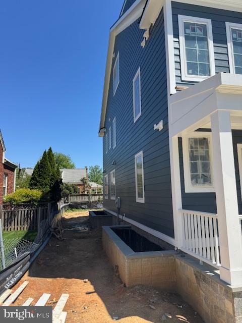 2129 N TROY, ARLINGTON, Virginia 22201, 4 Bedrooms Bedrooms, ,3 BathroomsBathrooms,Residential,For sale,2129 N TROY,VAAR2056658 MLS # VAAR2056658