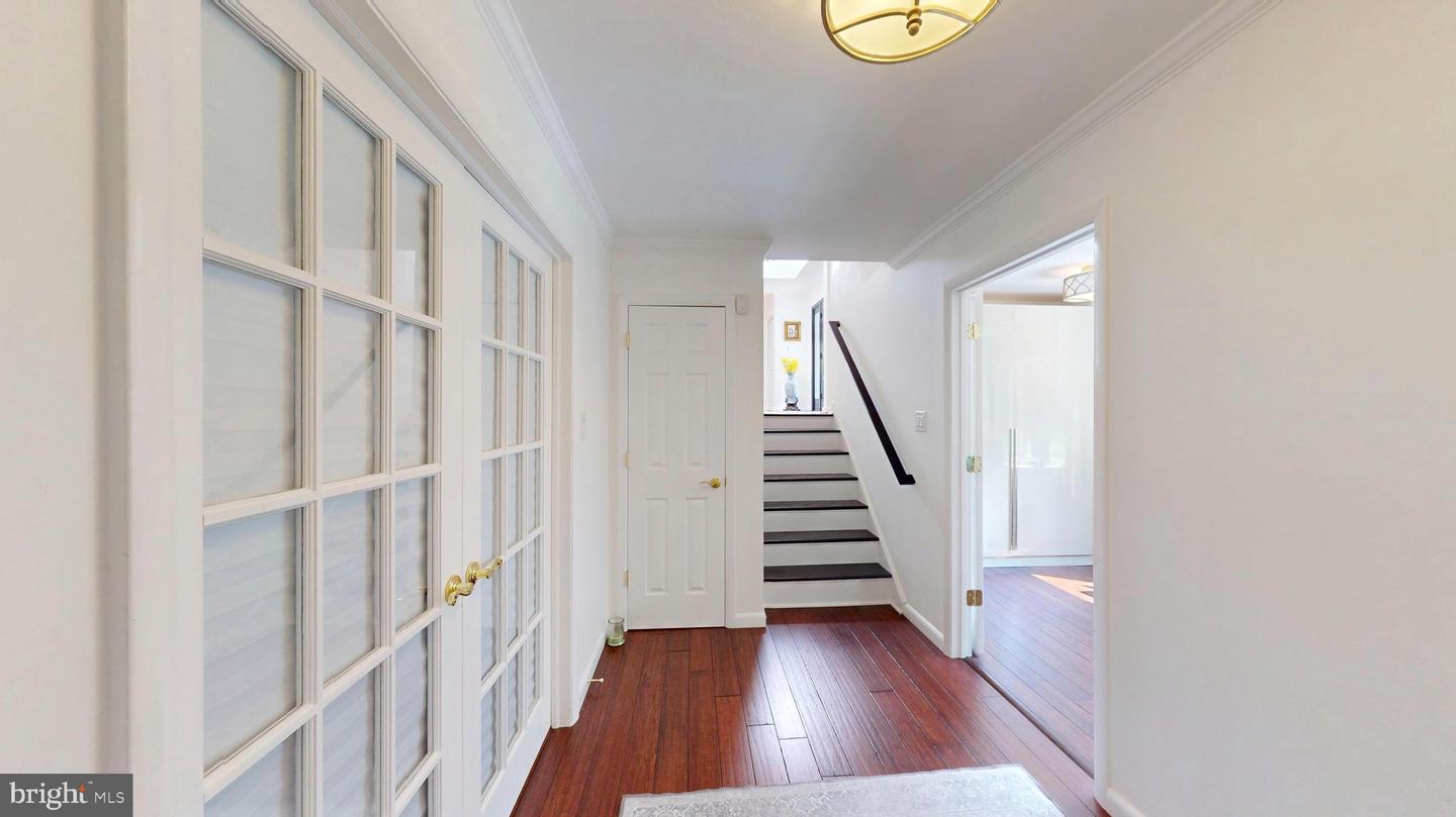 317 SPRINGVALE RD, GREAT FALLS, Virginia 22066, 5 Bedrooms Bedrooms, ,3 BathroomsBathrooms,Residential,For sale,317 SPRINGVALE RD,VAFX2236922 MLS # VAFX2236922