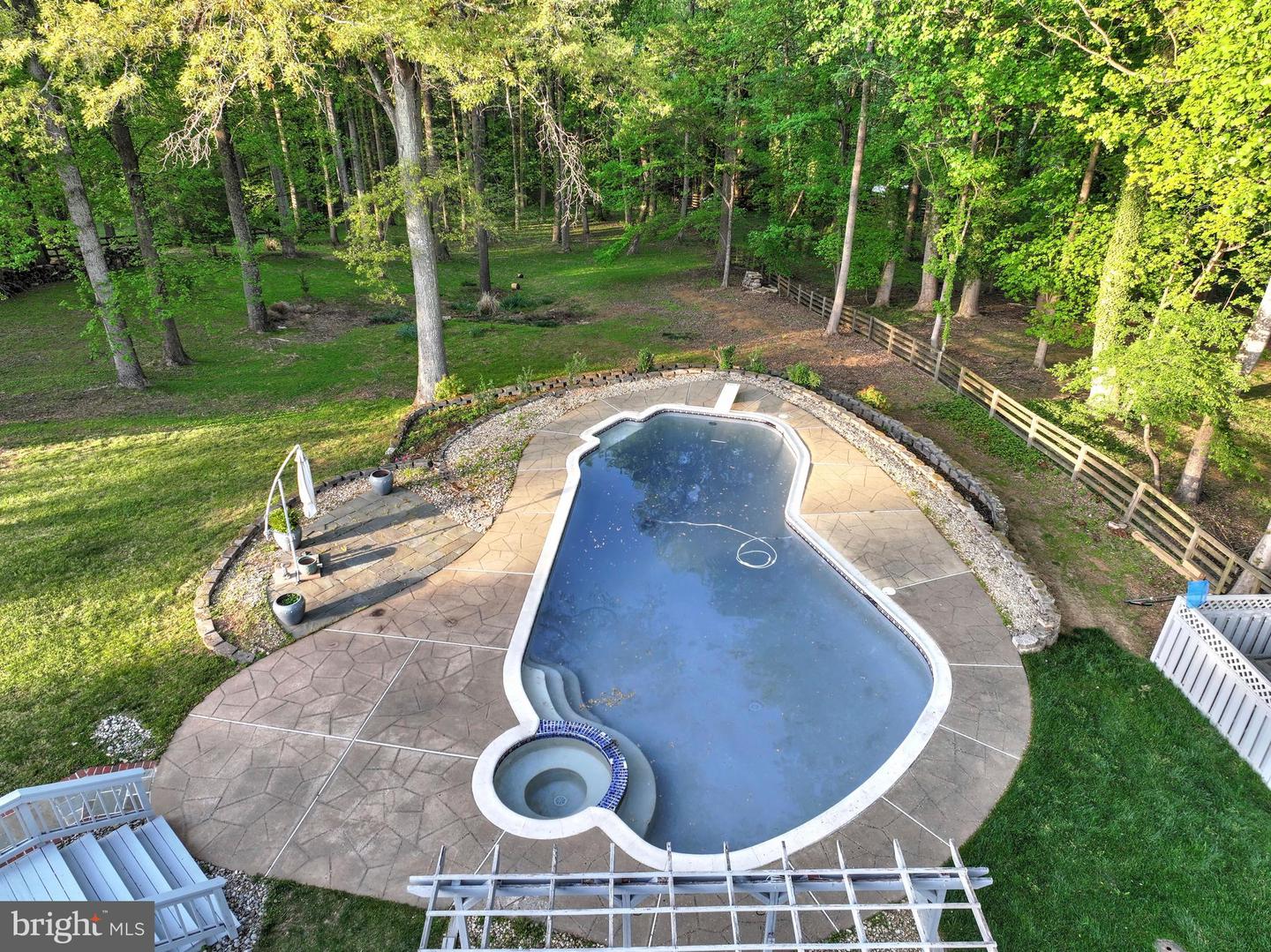 317 SPRINGVALE RD, GREAT FALLS, Virginia 22066, 5 Bedrooms Bedrooms, ,3 BathroomsBathrooms,Residential,For sale,317 SPRINGVALE RD,VAFX2236922 MLS # VAFX2236922