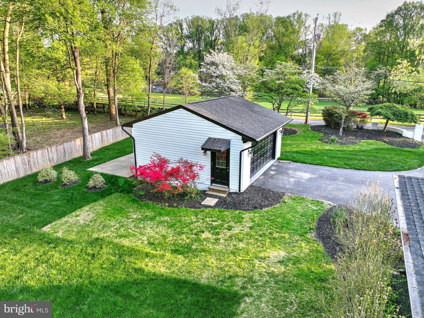 317 SPRINGVALE RD, GREAT FALLS, Virginia 22066, 5 Bedrooms Bedrooms, ,3 BathroomsBathrooms,Residential,For sale,317 SPRINGVALE RD,VAFX2236922 MLS # VAFX2236922