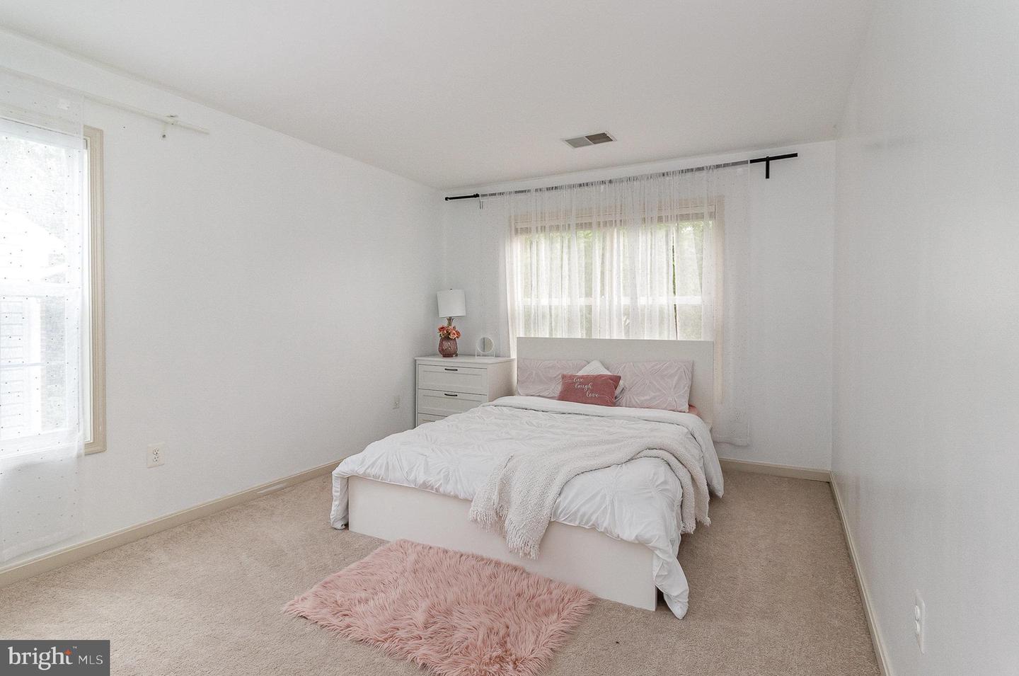 9116 MINEOLA CT, MANASSAS, Virginia 20111, 4 Bedrooms Bedrooms, ,3 BathroomsBathrooms,Residential,For sale,9116 MINEOLA CT,VAPW2093462 MLS # VAPW2093462