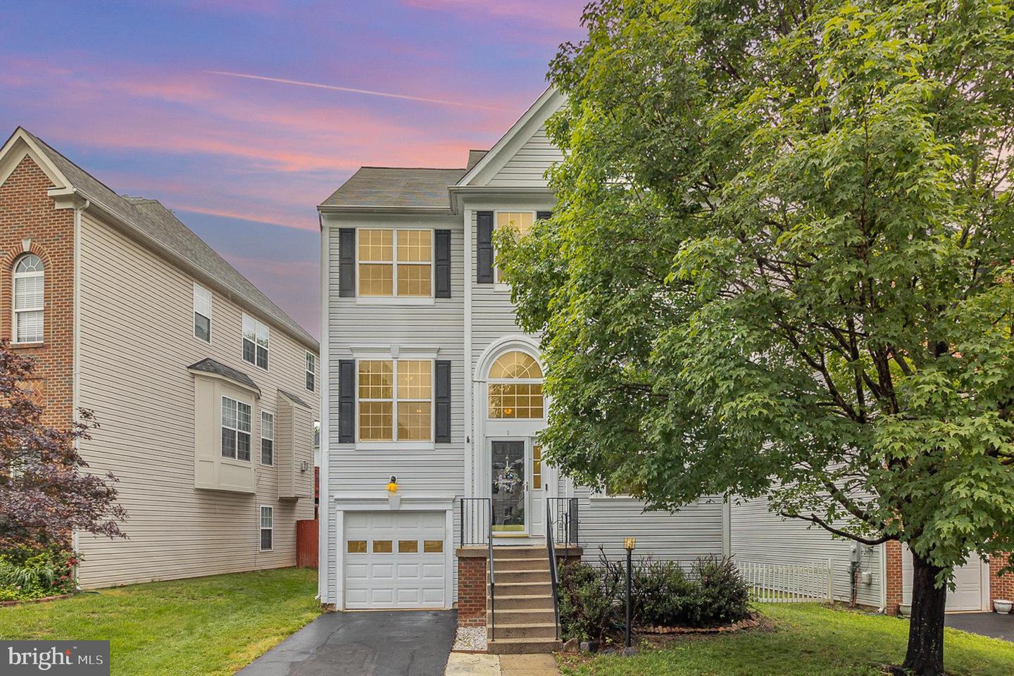 9116 MINEOLA CT, MANASSAS, Virginia 20111, 4 Bedrooms Bedrooms, ,3 BathroomsBathrooms,Residential,For sale,9116 MINEOLA CT,VAPW2093462 MLS # VAPW2093462