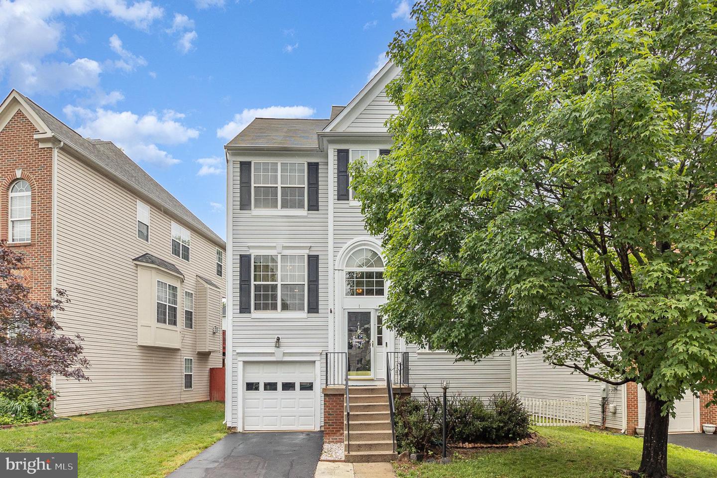 9116 MINEOLA CT, MANASSAS, Virginia 20111, 4 Bedrooms Bedrooms, ,3 BathroomsBathrooms,Residential,For sale,9116 MINEOLA CT,VAPW2093462 MLS # VAPW2093462