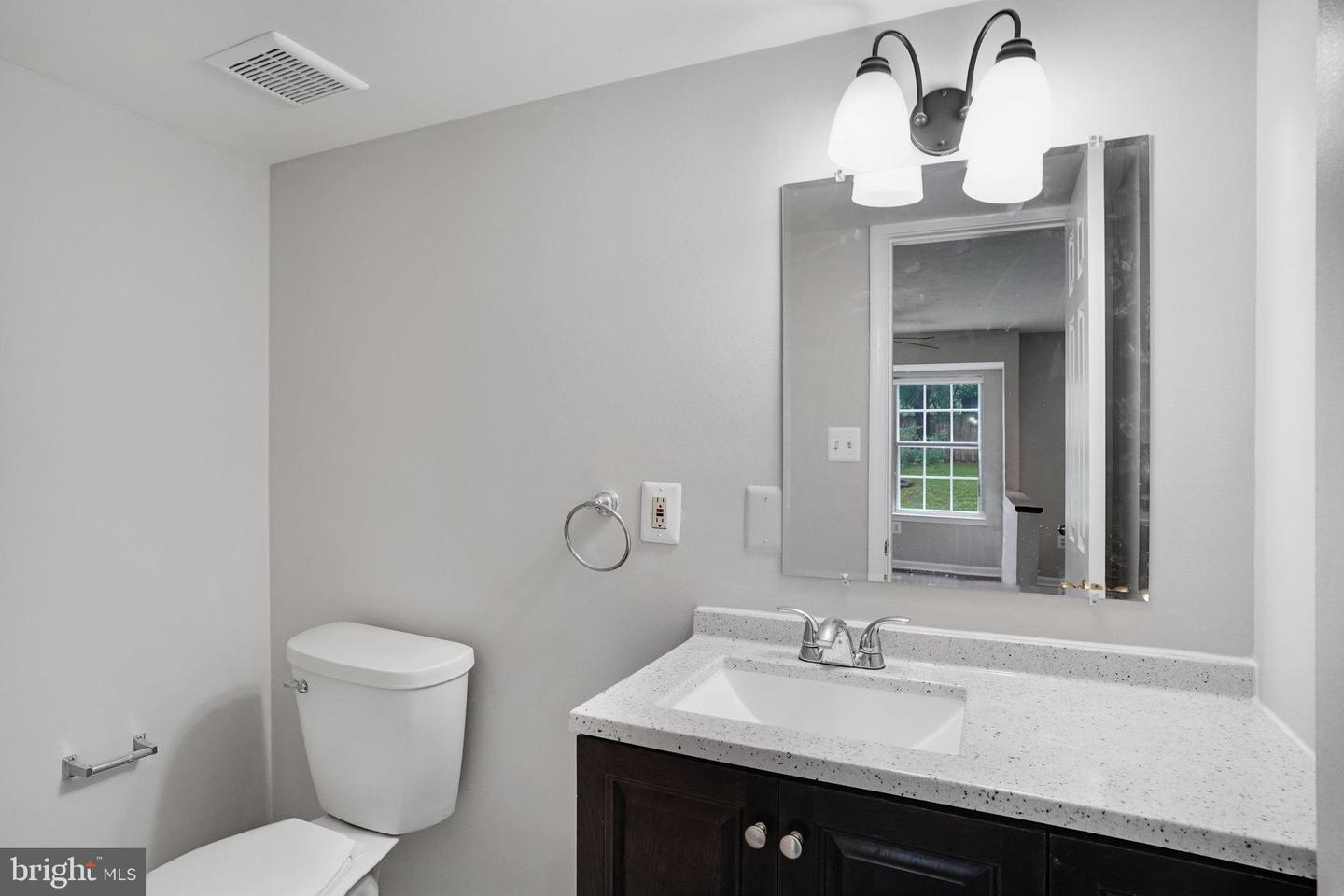 8499 KIRBY ST, MANASSAS, Virginia 20110, 6 Bedrooms Bedrooms, ,3 BathroomsBathrooms,Residential,For sale,8499 KIRBY ST,VAMN2008254 MLS # VAMN2008254