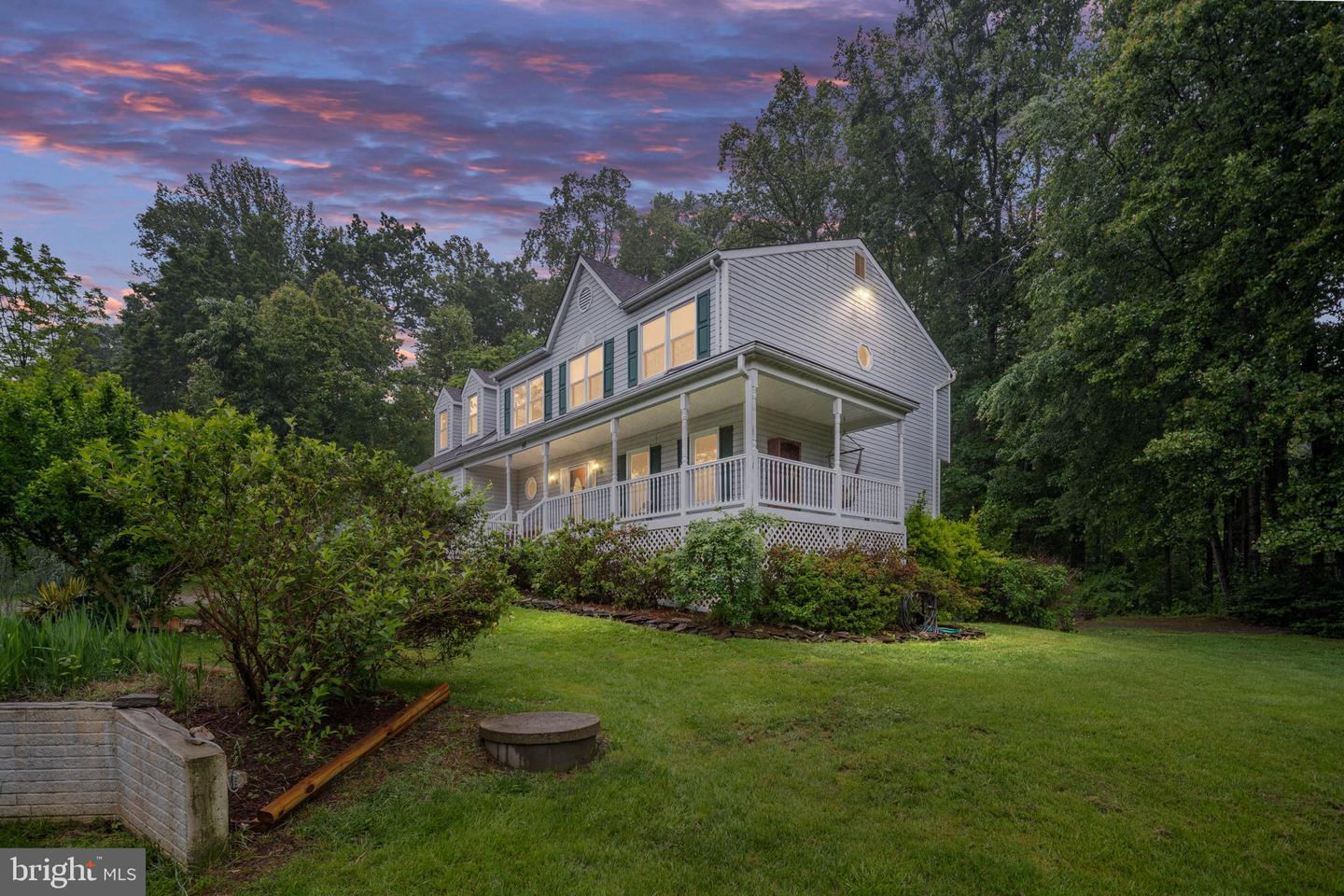 98 AUTUMN DR, STAFFORD, Virginia 22556, 5 Bedrooms Bedrooms, ,3 BathroomsBathrooms,Residential,For sale,98 AUTUMN DR,VAST2038438 MLS # VAST2038438