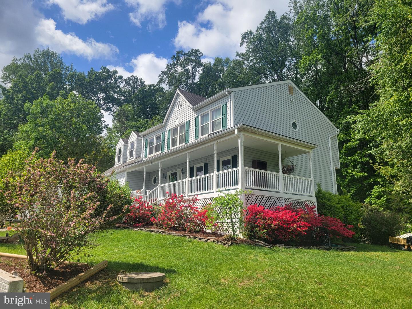 98 AUTUMN DR, STAFFORD, Virginia 22556, 5 Bedrooms Bedrooms, ,3 BathroomsBathrooms,Residential,For sale,98 AUTUMN DR,VAST2038438 MLS # VAST2038438