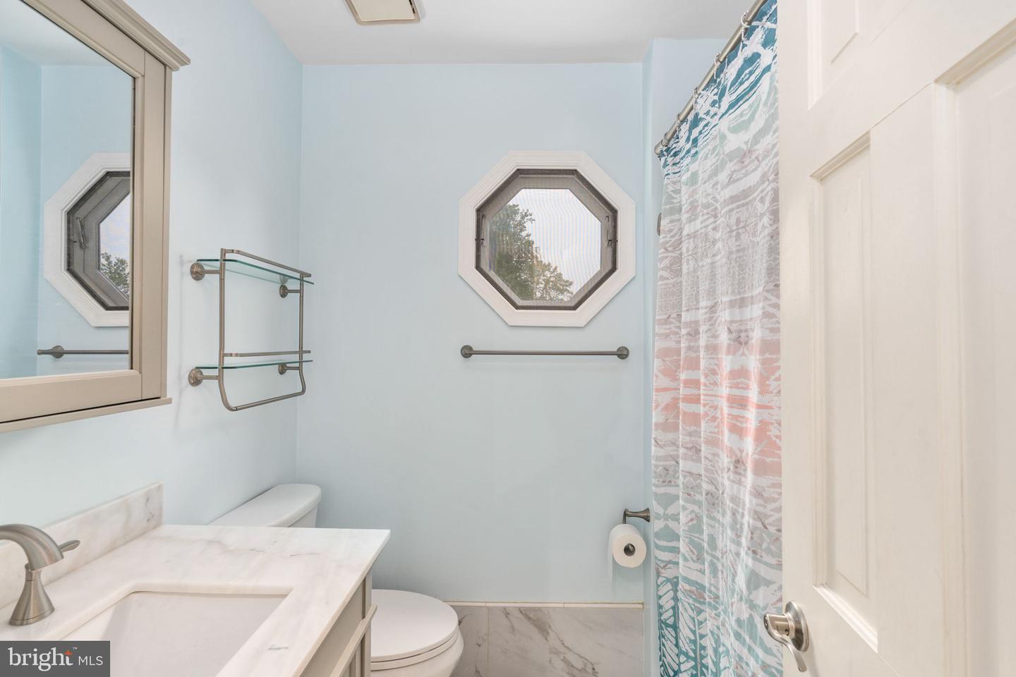 98 AUTUMN DR, STAFFORD, Virginia 22556, 5 Bedrooms Bedrooms, ,3 BathroomsBathrooms,Residential,For sale,98 AUTUMN DR,VAST2038438 MLS # VAST2038438