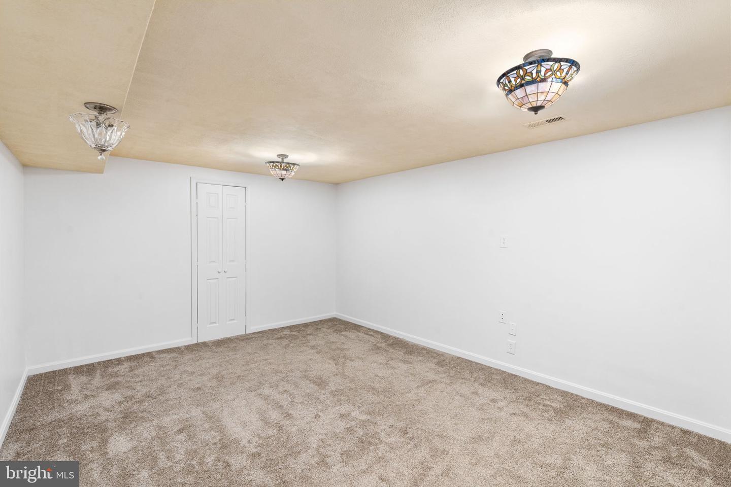 98 AUTUMN DR, STAFFORD, Virginia 22556, 5 Bedrooms Bedrooms, ,3 BathroomsBathrooms,Residential,For sale,98 AUTUMN DR,VAST2038438 MLS # VAST2038438