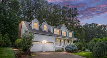98 AUTUMN DR, STAFFORD, Virginia 22556, 5 Bedrooms Bedrooms, ,3 BathroomsBathrooms,Residential,For sale,98 AUTUMN DR,VAST2038438 MLS # VAST2038438