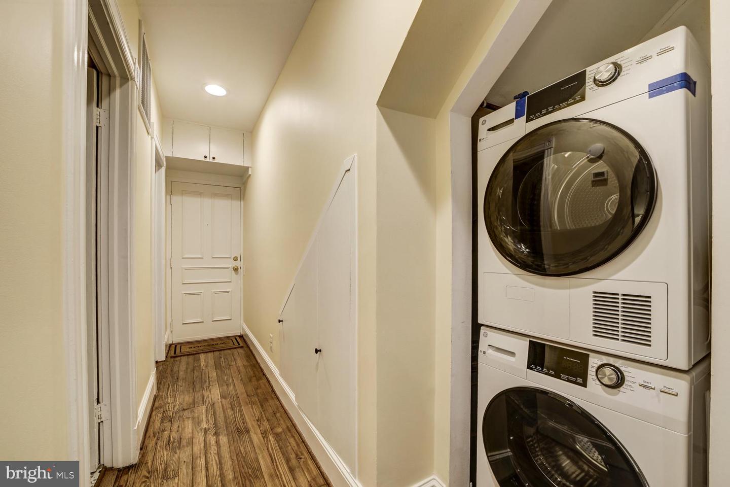 1768 CHURCH ST NW #B, WASHINGTON, District Of Columbia 20036, 2 Bedrooms Bedrooms, ,1 BathroomBathrooms,Residential,For sale,1768 CHURCH ST NW #B,DCDC2198762 MLS # DCDC2198762