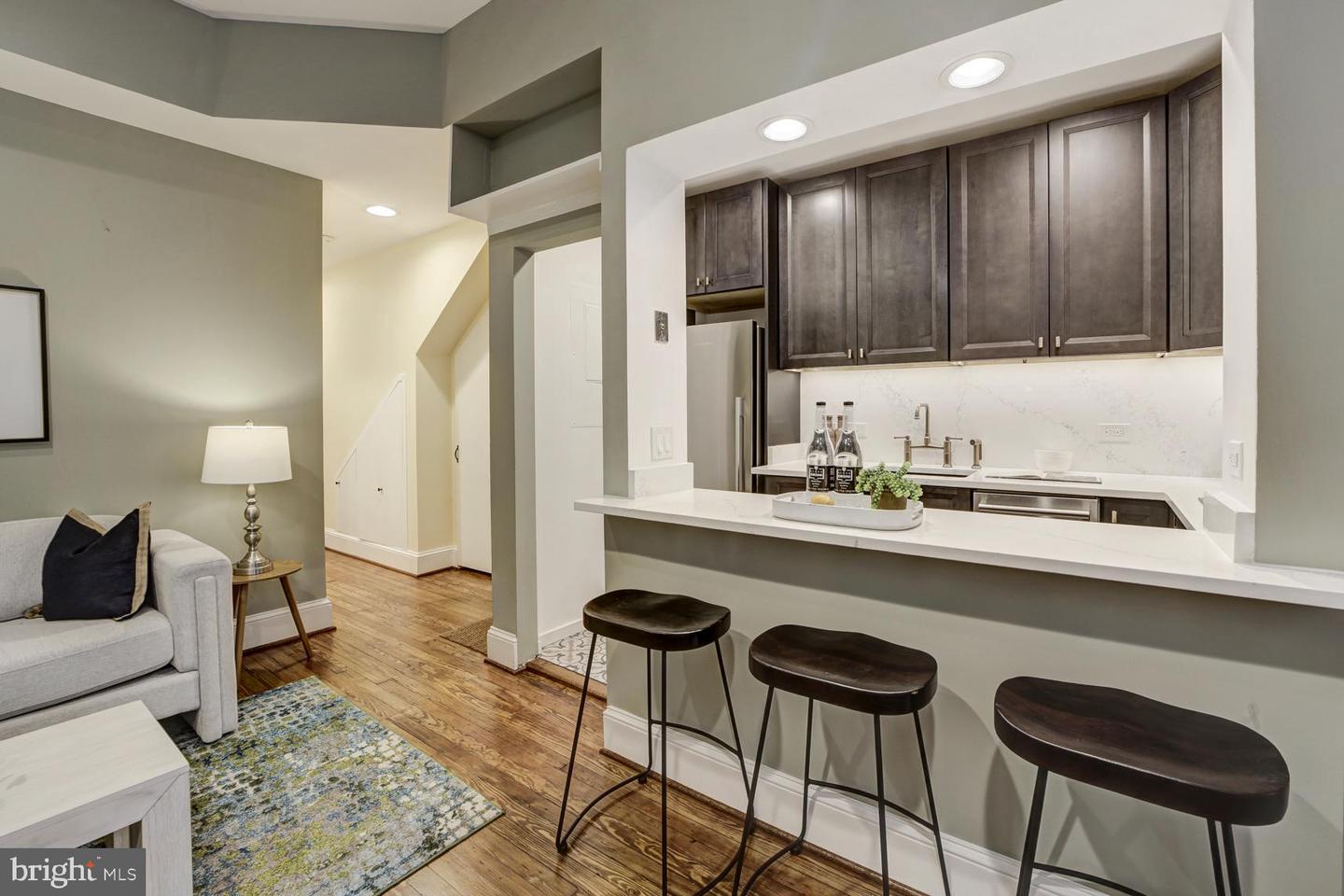 1768 CHURCH ST NW #B, WASHINGTON, District Of Columbia 20036, 2 Bedrooms Bedrooms, ,1 BathroomBathrooms,Residential,For sale,1768 CHURCH ST NW #B,DCDC2198762 MLS # DCDC2198762