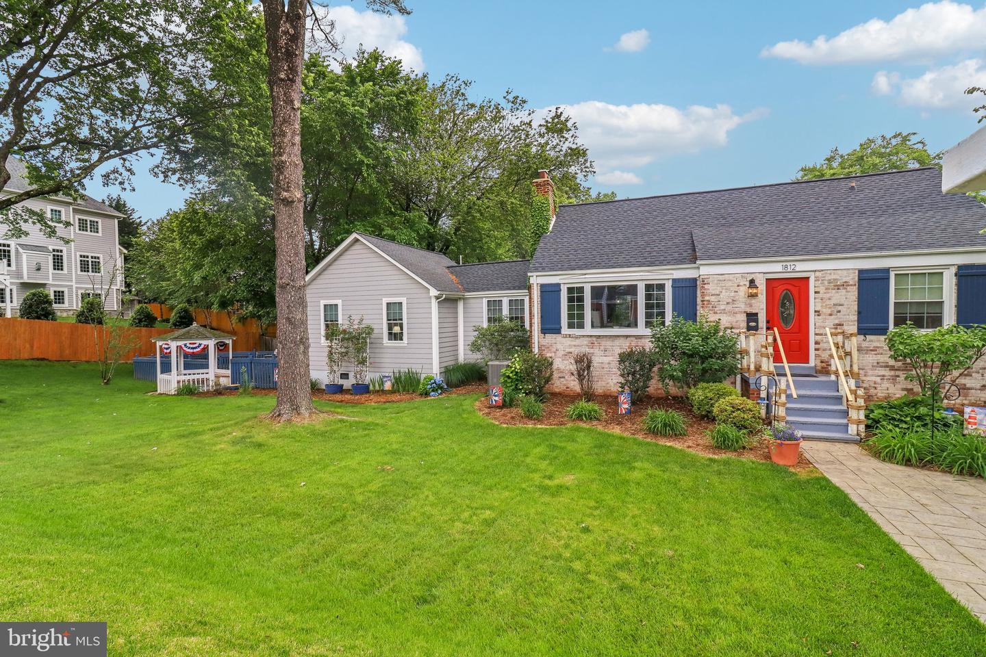 1812 YOUNGBLOOD ST, MCLEAN, Virginia 22101, 4 Bedrooms Bedrooms, ,3 BathroomsBathrooms,Residential,For sale,1812 YOUNGBLOOD ST,VAFX2238360 MLS # VAFX2238360