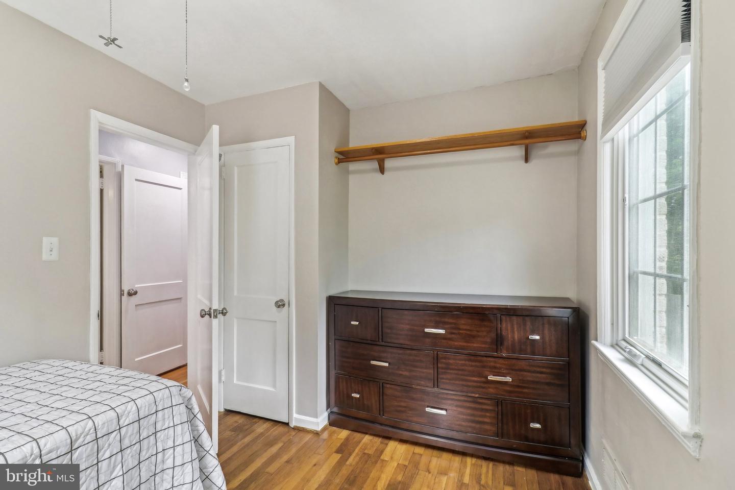 1812 YOUNGBLOOD ST, MCLEAN, Virginia 22101, 4 Bedrooms Bedrooms, ,3 BathroomsBathrooms,Residential,For sale,1812 YOUNGBLOOD ST,VAFX2238360 MLS # VAFX2238360