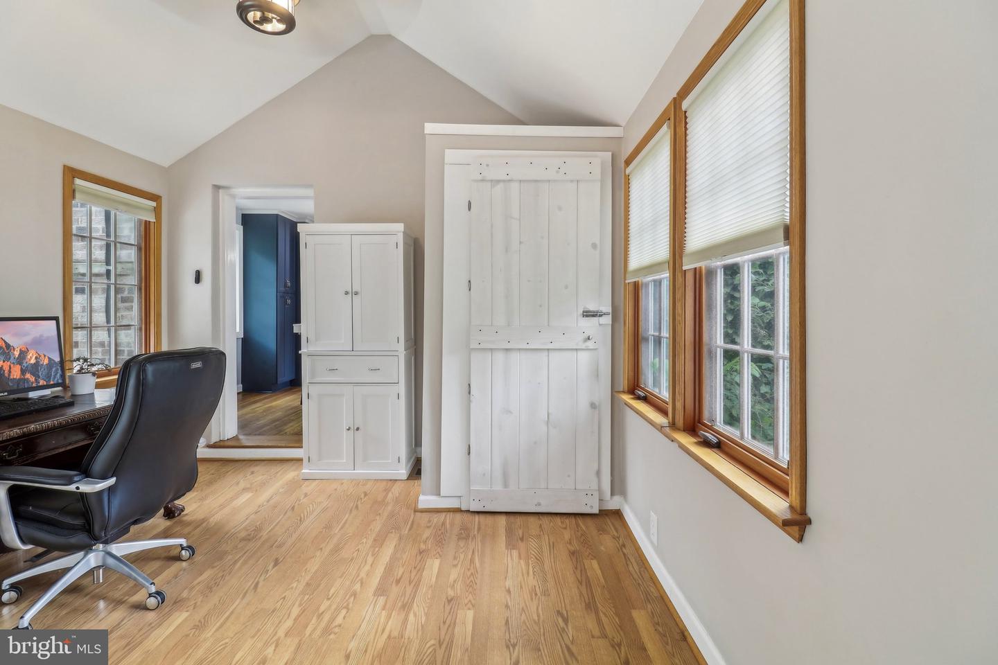 1812 YOUNGBLOOD ST, MCLEAN, Virginia 22101, 4 Bedrooms Bedrooms, ,3 BathroomsBathrooms,Residential,For sale,1812 YOUNGBLOOD ST,VAFX2238360 MLS # VAFX2238360