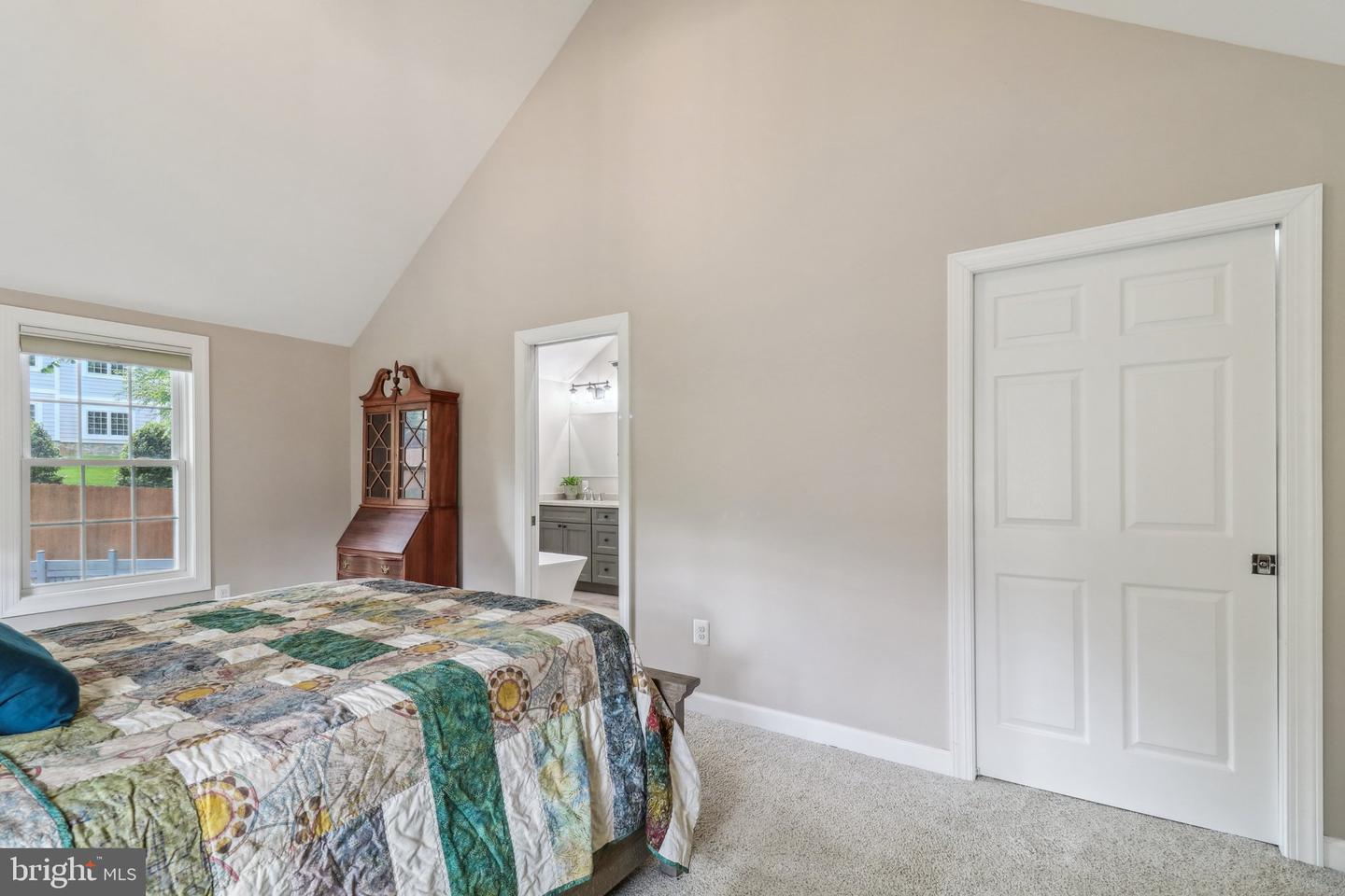 1812 YOUNGBLOOD ST, MCLEAN, Virginia 22101, 4 Bedrooms Bedrooms, ,3 BathroomsBathrooms,Residential,For sale,1812 YOUNGBLOOD ST,VAFX2238360 MLS # VAFX2238360