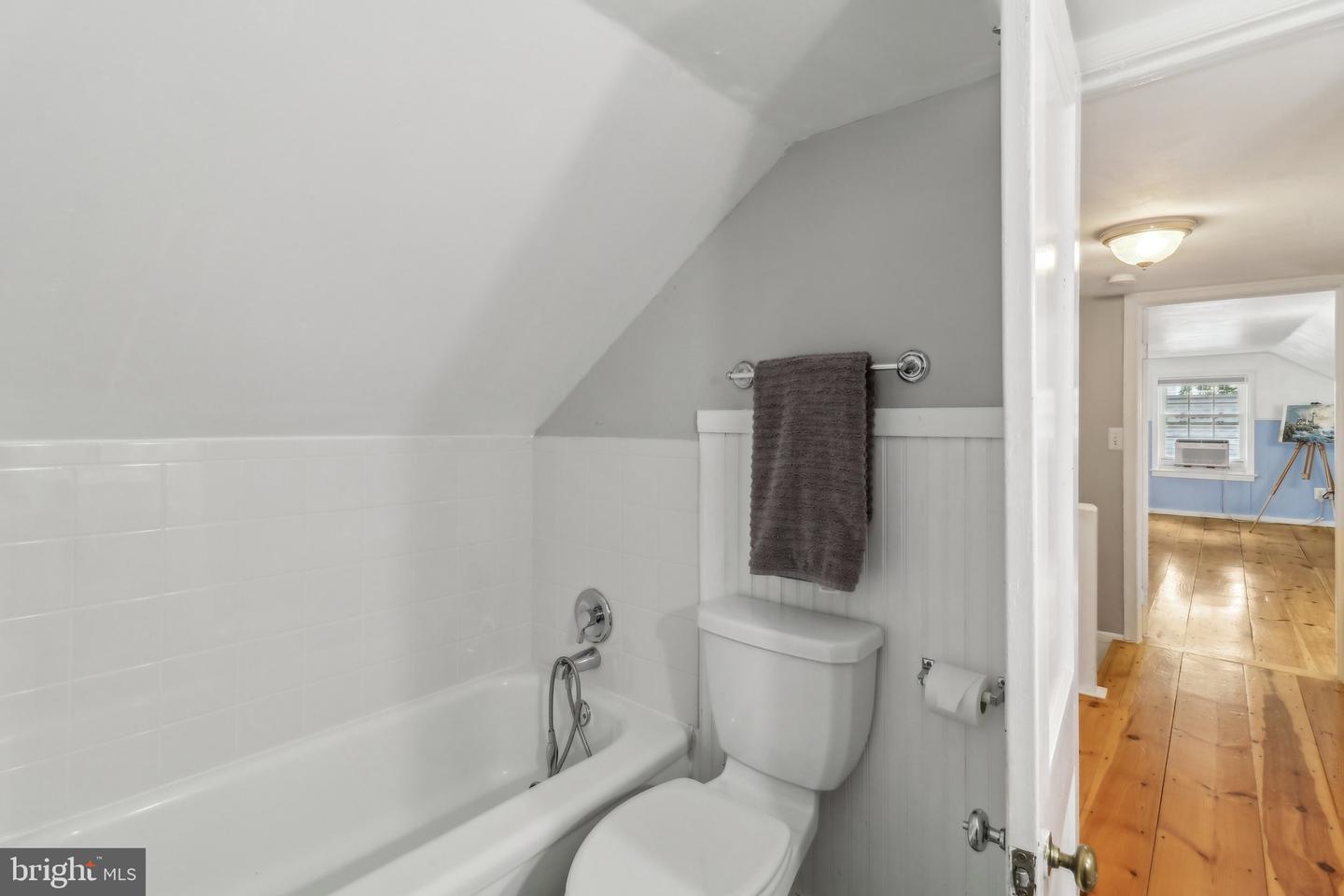 1812 YOUNGBLOOD ST, MCLEAN, Virginia 22101, 4 Bedrooms Bedrooms, ,3 BathroomsBathrooms,Residential,For sale,1812 YOUNGBLOOD ST,VAFX2238360 MLS # VAFX2238360