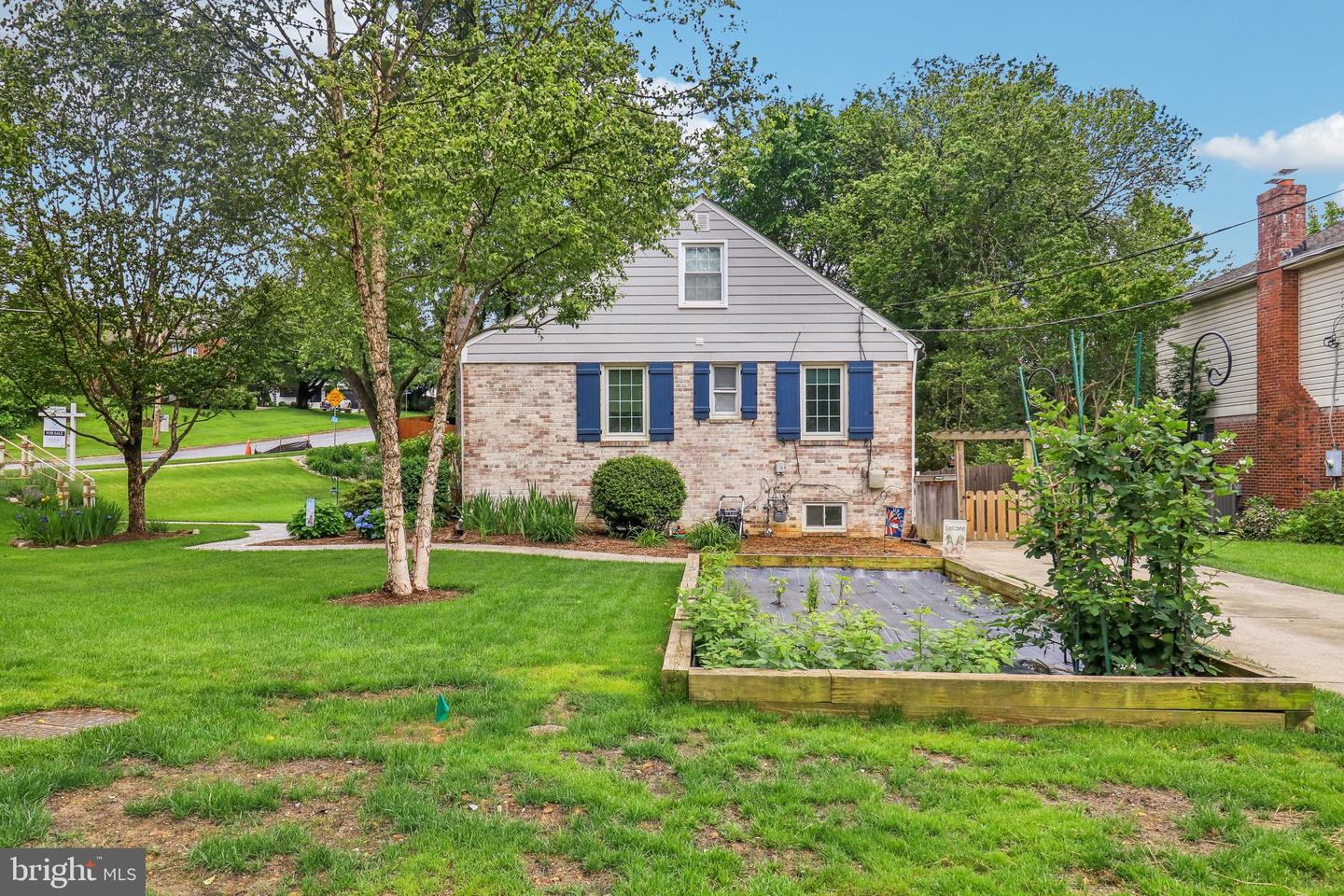 1812 YOUNGBLOOD ST, MCLEAN, Virginia 22101, 4 Bedrooms Bedrooms, ,3 BathroomsBathrooms,Residential,For sale,1812 YOUNGBLOOD ST,VAFX2238360 MLS # VAFX2238360