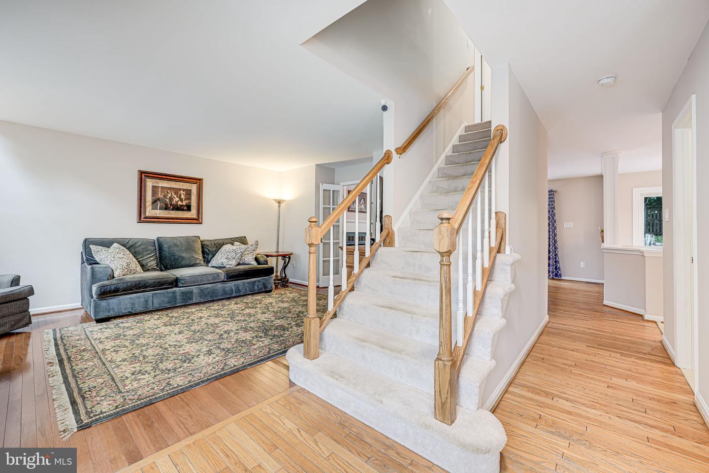 8008 OAK HOLLOW LN, FAIRFAX STATION, Virginia 22039, 4 Bedrooms Bedrooms, ,3 BathroomsBathrooms,Residential,For sale,8008 OAK HOLLOW LN,VAFX2238528 MLS # VAFX2238528