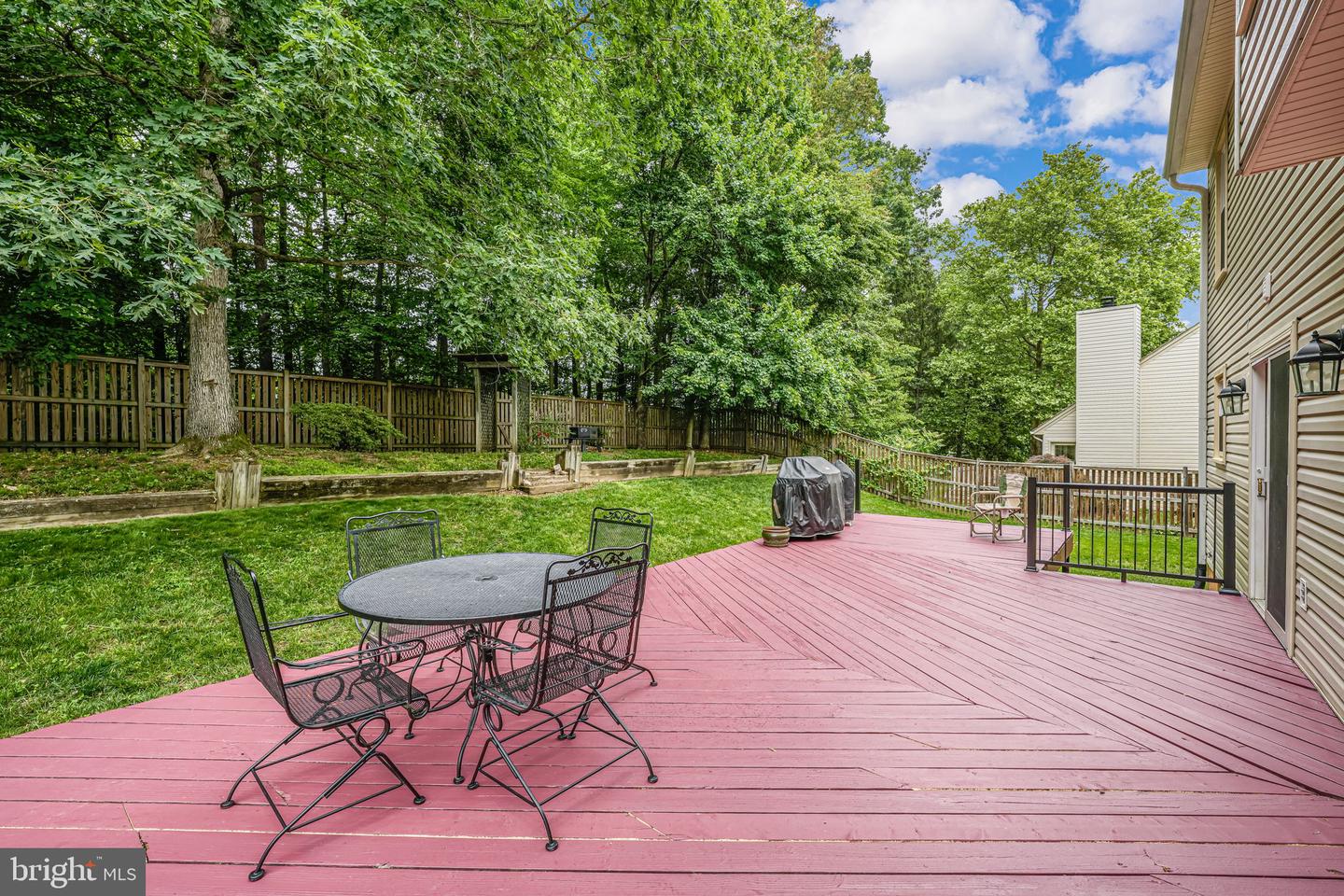8008 OAK HOLLOW LN, FAIRFAX STATION, Virginia 22039, 4 Bedrooms Bedrooms, ,3 BathroomsBathrooms,Residential,For sale,8008 OAK HOLLOW LN,VAFX2238528 MLS # VAFX2238528