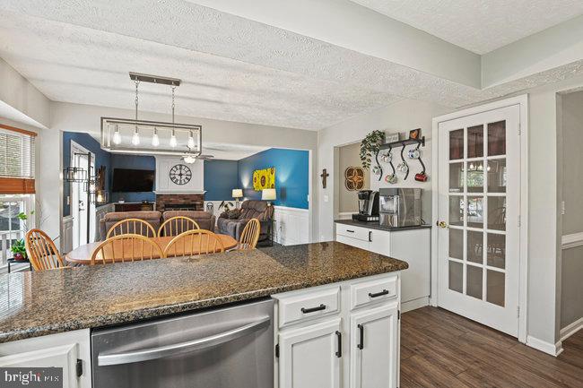 1204 JAMES RIFLE CT NE, LEESBURG, Virginia 20176, 5 Bedrooms Bedrooms, ,3 BathroomsBathrooms,Residential,For sale,1204 JAMES RIFLE CT NE,VALO2095588 MLS # VALO2095588