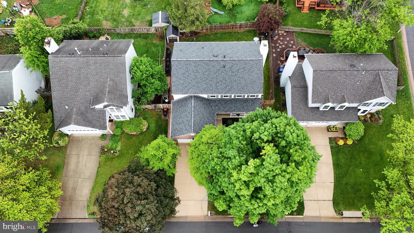 1204 JAMES RIFLE CT NE, LEESBURG, Virginia 20176, 5 Bedrooms Bedrooms, ,3 BathroomsBathrooms,Residential,For sale,1204 JAMES RIFLE CT NE,VALO2095588 MLS # VALO2095588
