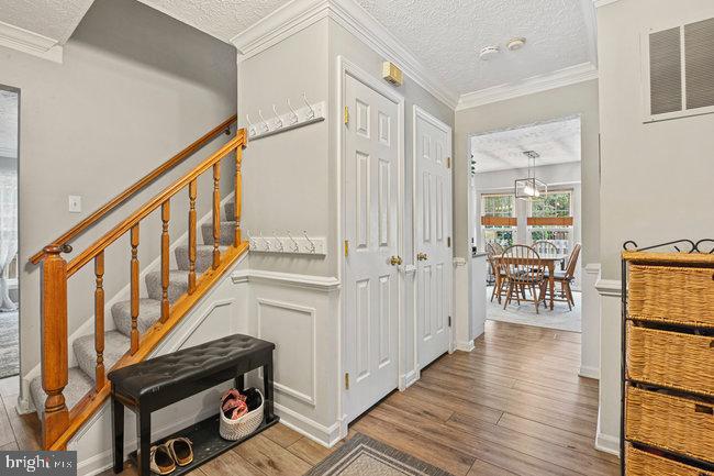1204 JAMES RIFLE CT NE, LEESBURG, Virginia 20176, 5 Bedrooms Bedrooms, ,3 BathroomsBathrooms,Residential,For sale,1204 JAMES RIFLE CT NE,VALO2095588 MLS # VALO2095588