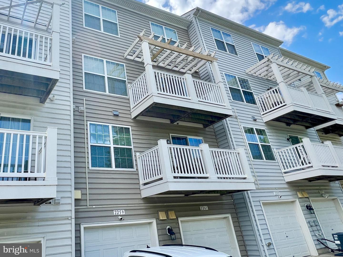 2259 KEW GARDENS DR, WOODBRIDGE, Virginia 22191, 3 Bedrooms Bedrooms, ,2 BathroomsBathrooms,Residential,For sale,2259 KEW GARDENS DR,VAPW2093992 MLS # VAPW2093992