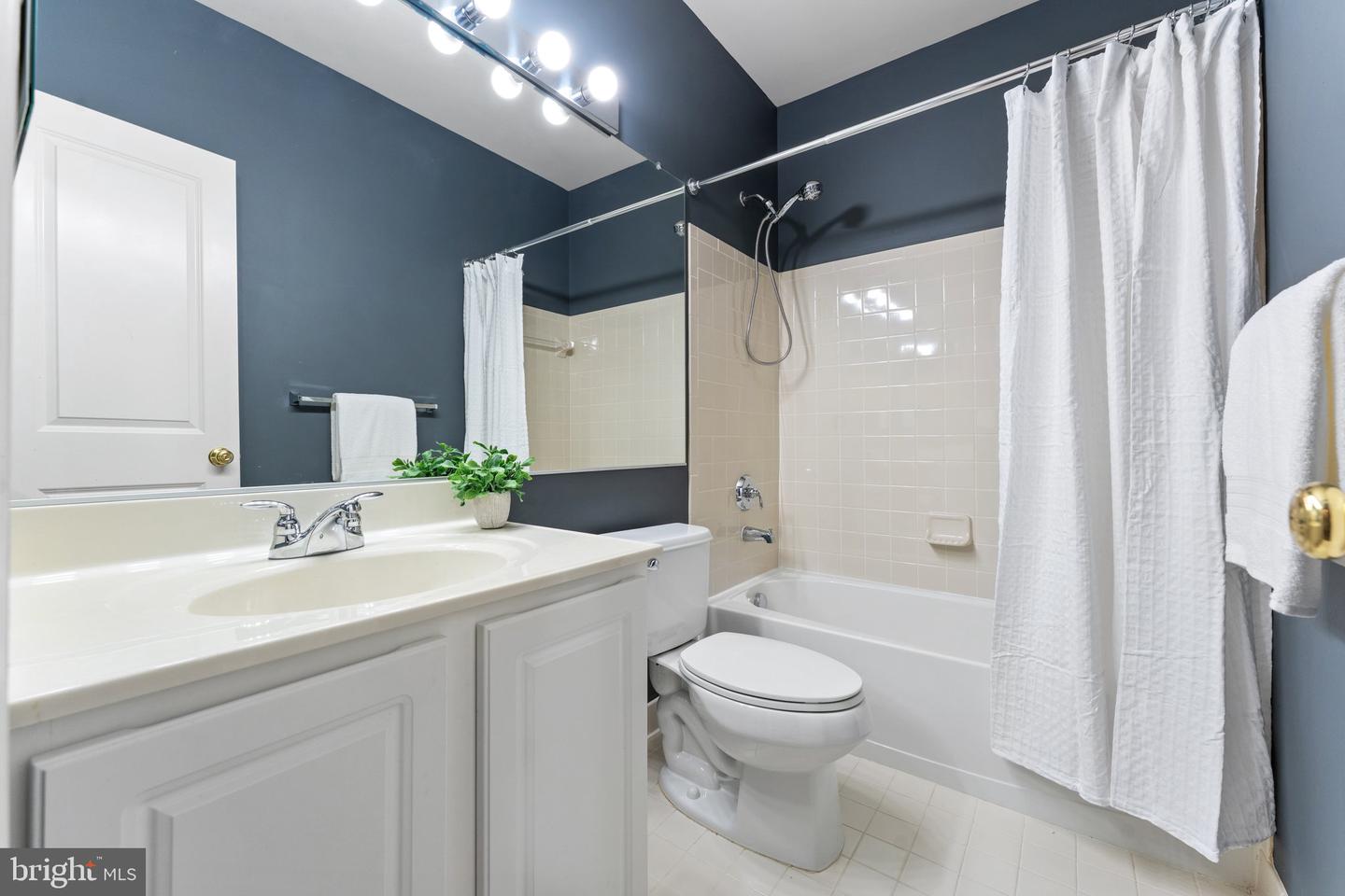 11897 BENTON LAKE RD, BRISTOW, Virginia 20136, 3 Bedrooms Bedrooms, ,3 BathroomsBathrooms,Residential,For sale,11897 BENTON LAKE RD,VAPW2094014 MLS # VAPW2094014