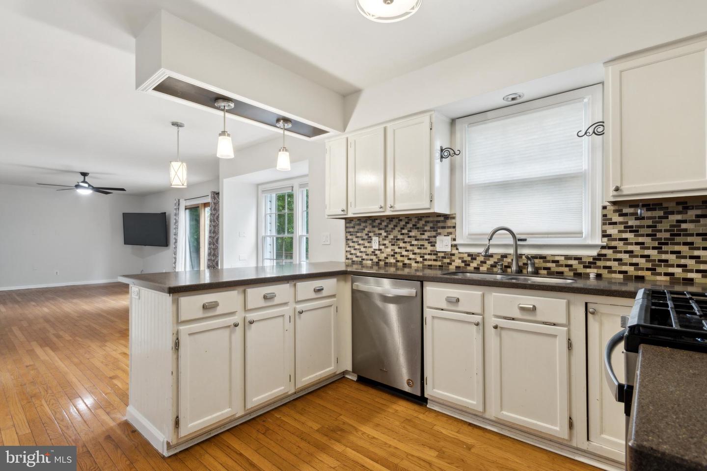 6 BANKSTON CT, STAFFORD, Virginia 22554, 5 Bedrooms Bedrooms, ,3 BathroomsBathrooms,Residential,For sale,6 BANKSTON CT,VAST2038538 MLS # VAST2038538