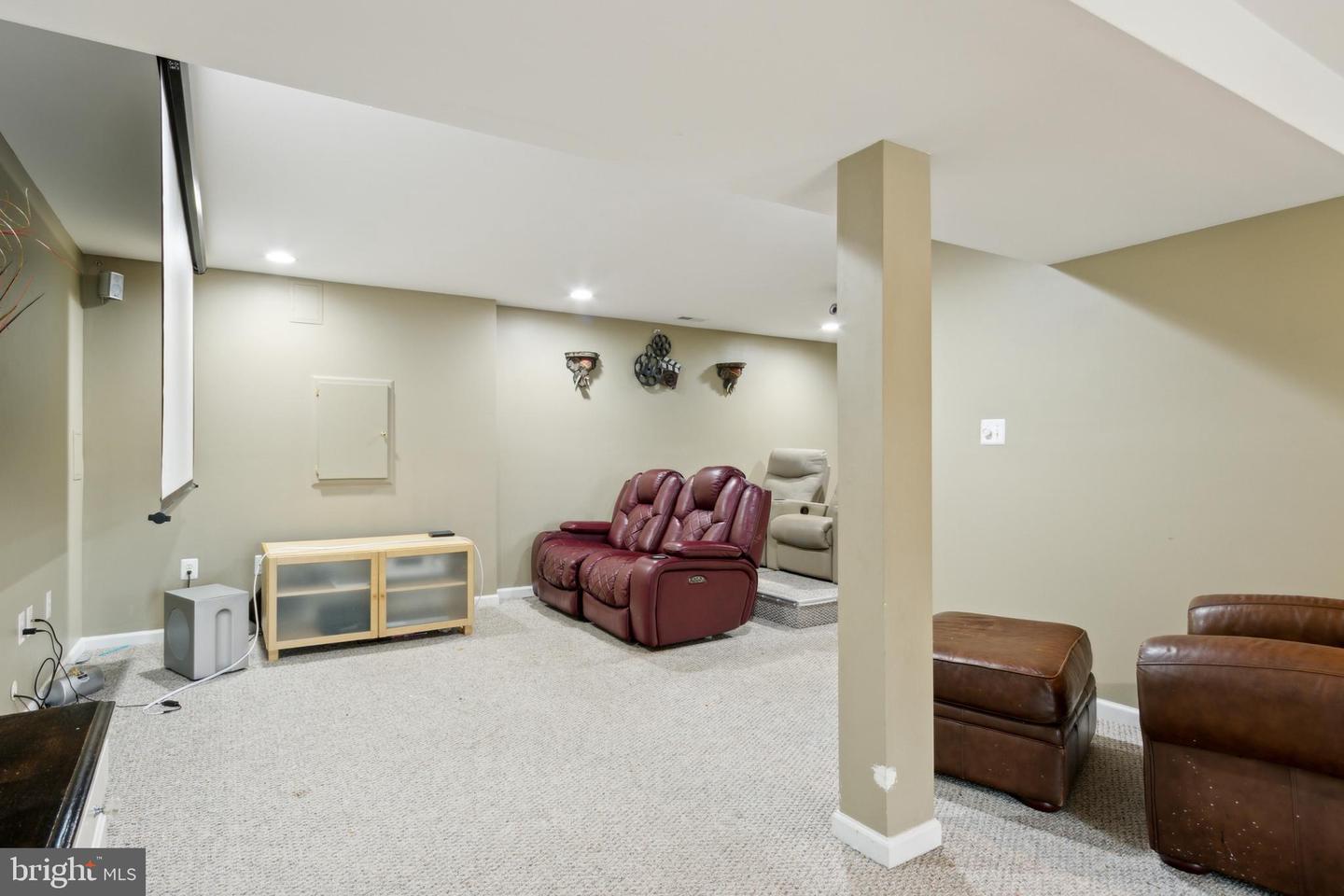 6 BANKSTON CT, STAFFORD, Virginia 22554, 5 Bedrooms Bedrooms, ,3 BathroomsBathrooms,Residential,For sale,6 BANKSTON CT,VAST2038538 MLS # VAST2038538