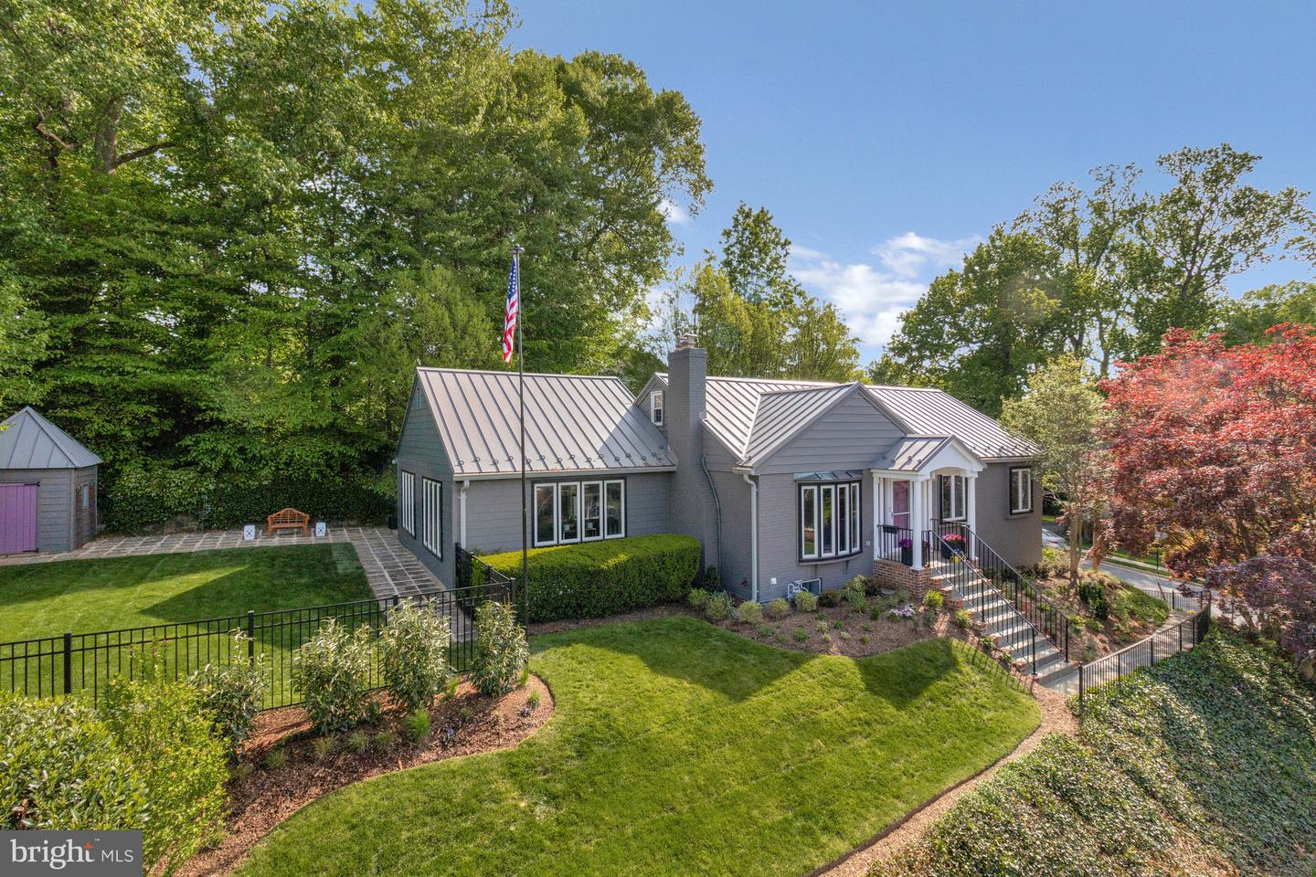 5018 36TH ST N, ARLINGTON, Virginia 22207, 4 Bedrooms Bedrooms, ,3 BathroomsBathrooms,Residential,For sale,5018 36TH ST N,VAAR2057092 MLS # VAAR2057092