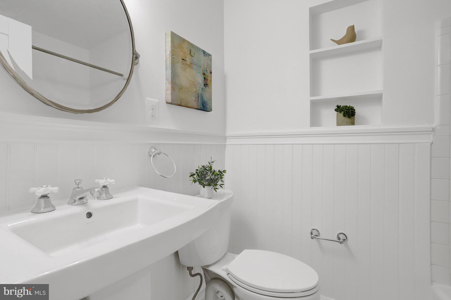 5018 36TH ST N, ARLINGTON, Virginia 22207, 4 Bedrooms Bedrooms, ,3 BathroomsBathrooms,Residential,For sale,5018 36TH ST N,VAAR2057092 MLS # VAAR2057092
